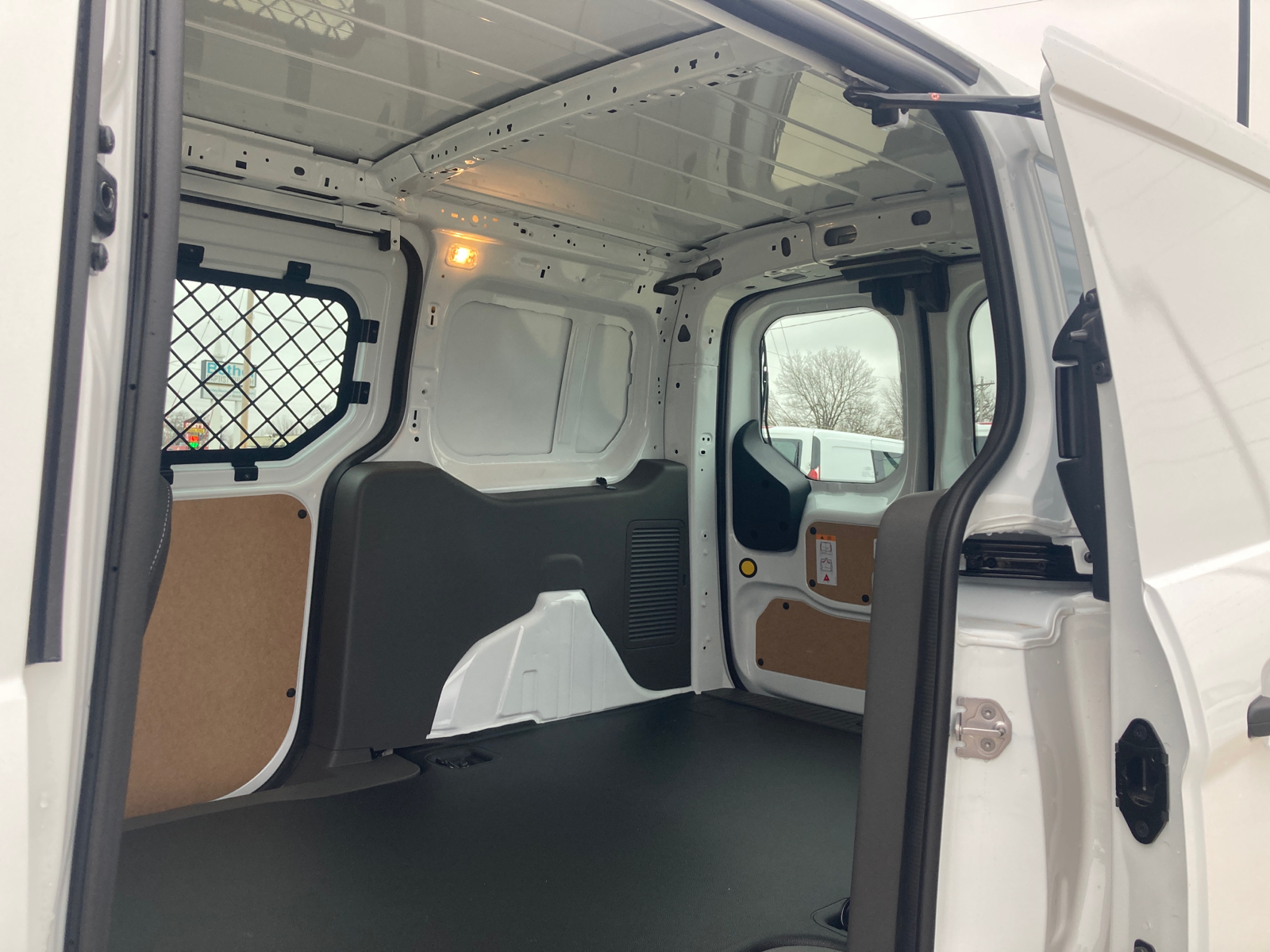 2023 Ford Transit Connect XLT 40