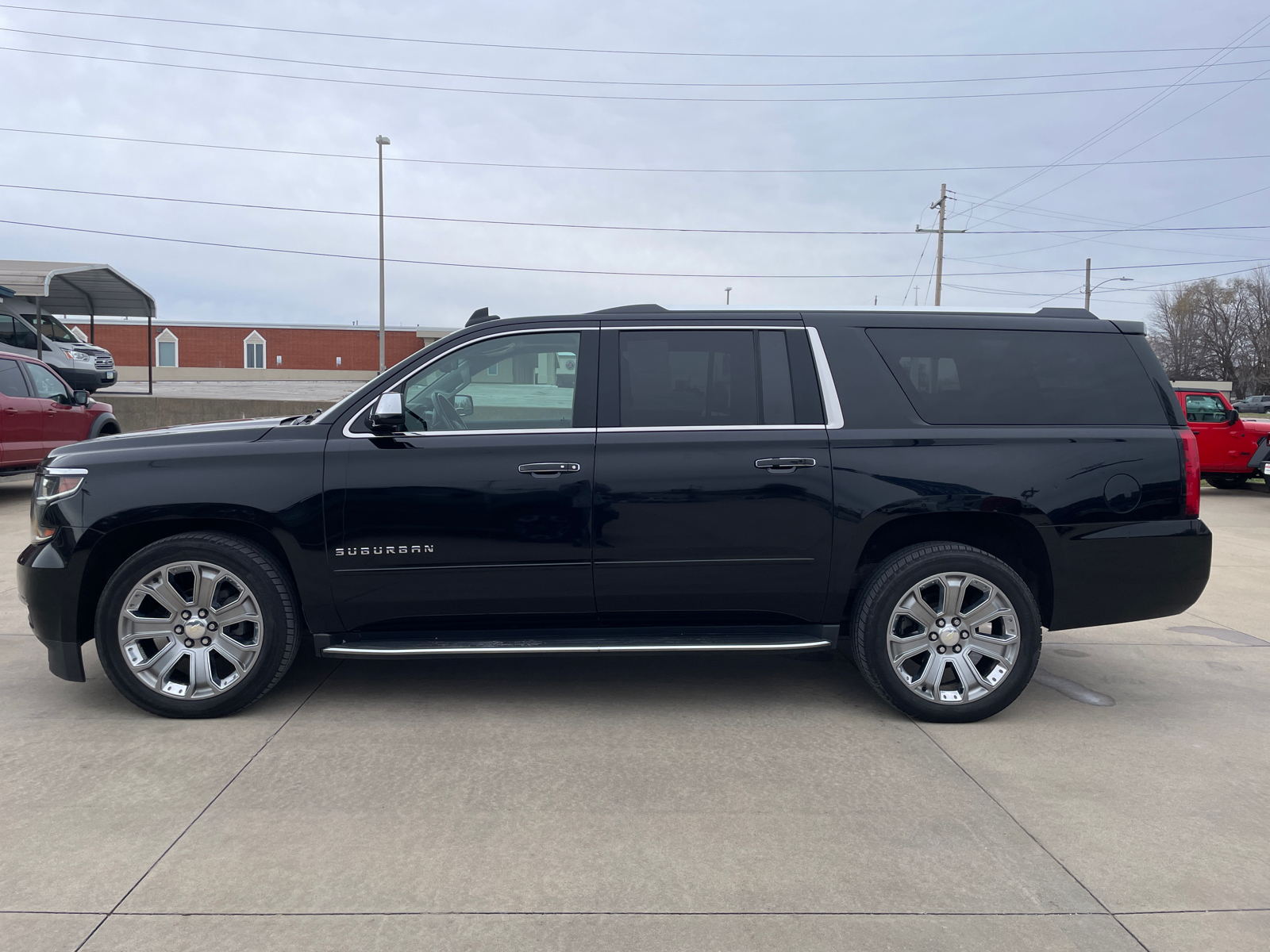 2017 Chevrolet Suburban Premier 4