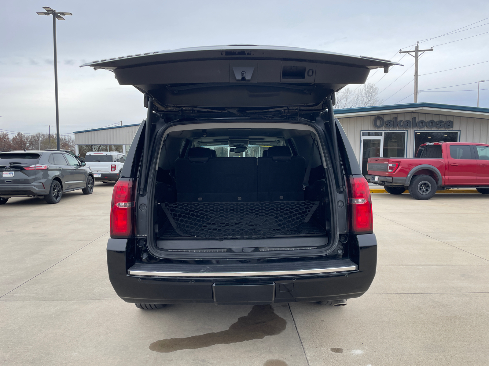 2017 Chevrolet Suburban Premier 9