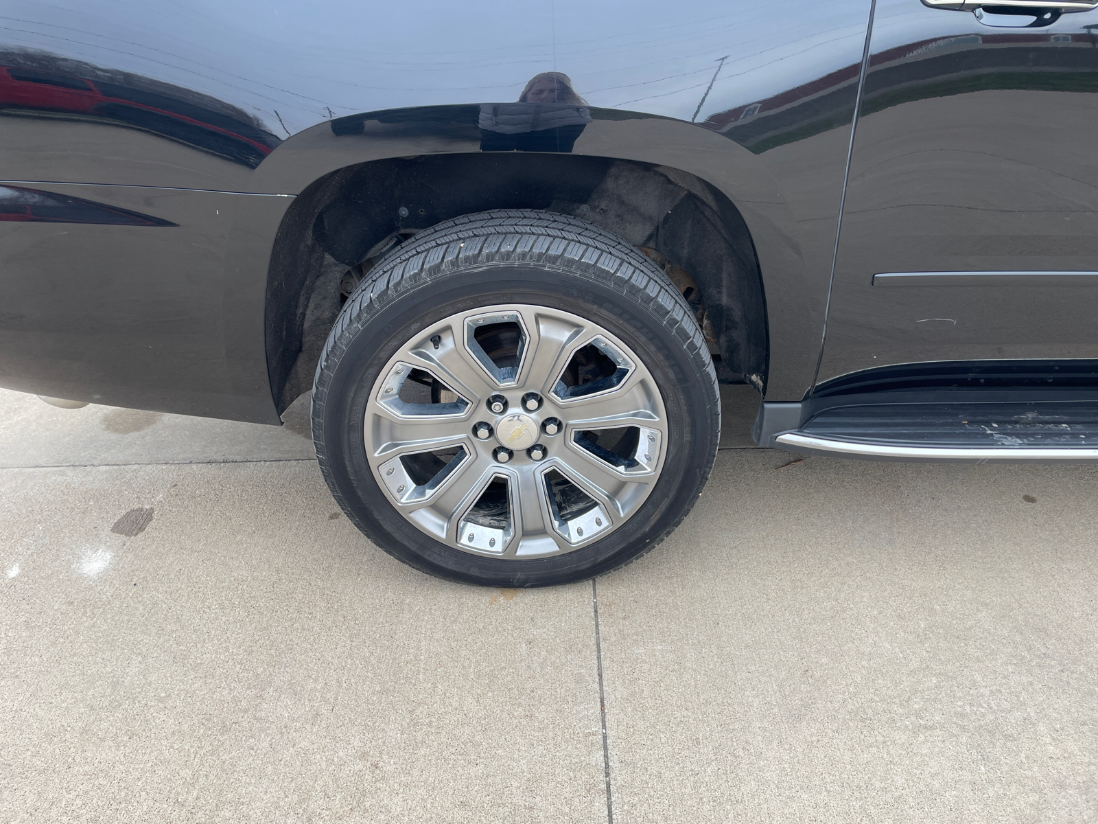 2017 Chevrolet Suburban Premier 13