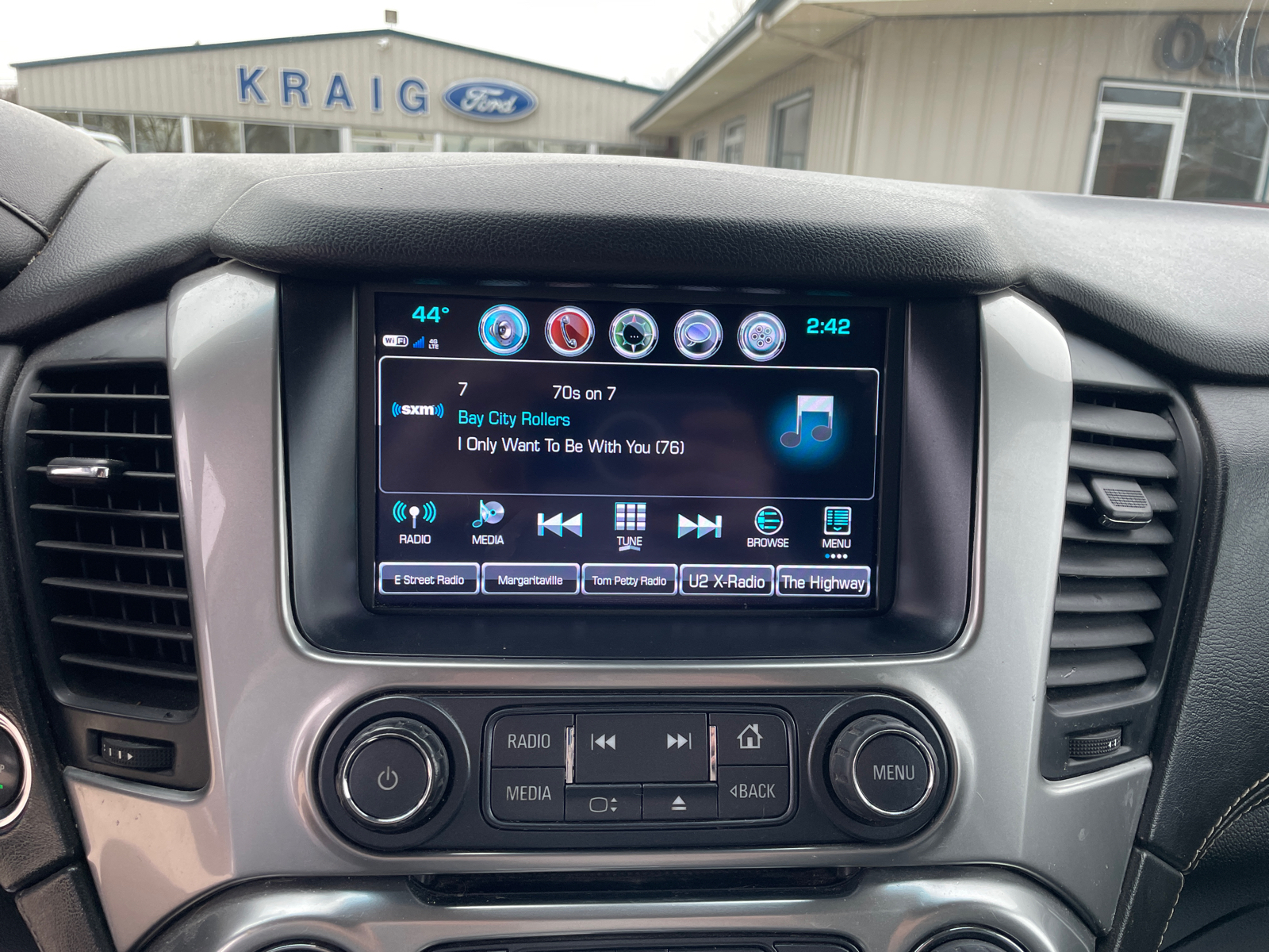 2017 Chevrolet Suburban Premier 20