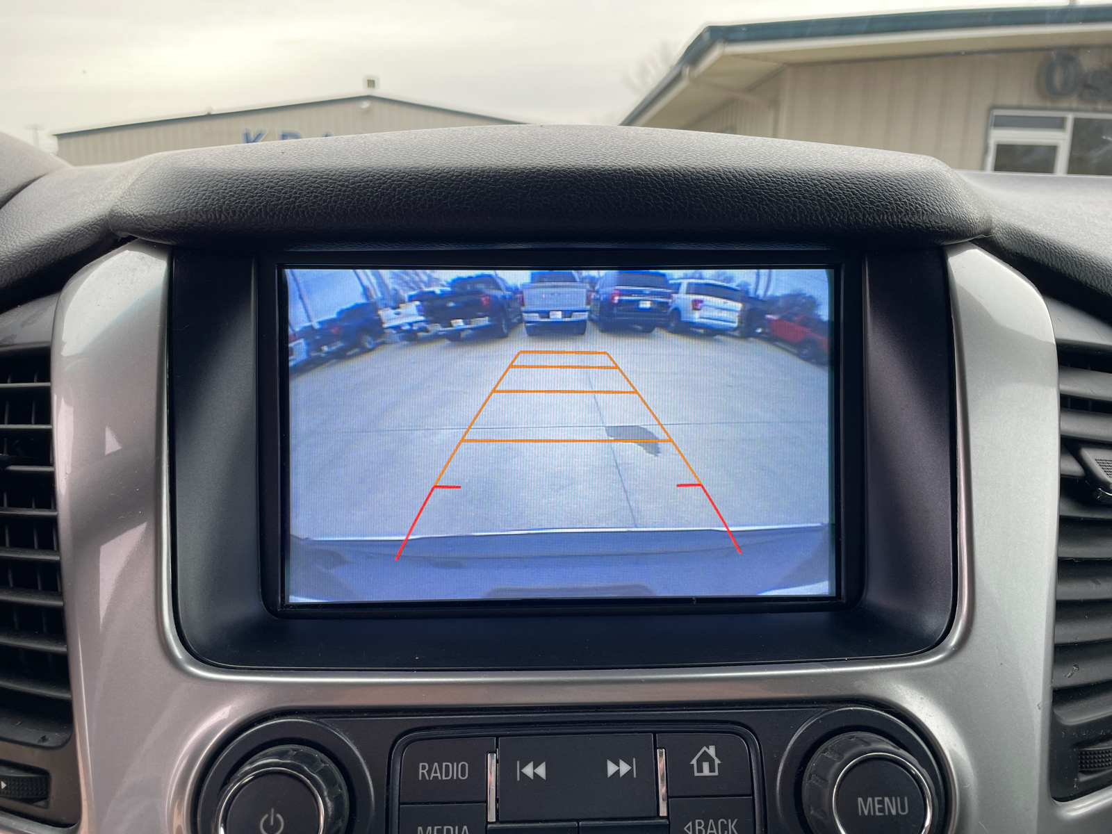 2017 Chevrolet Suburban Premier 21