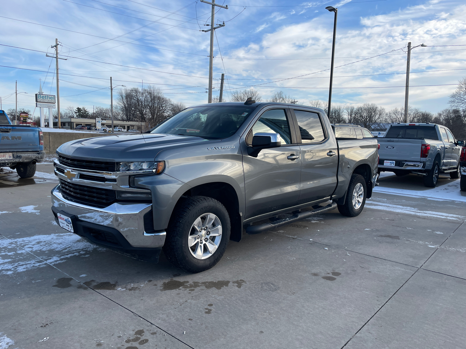 2019 Chevrolet Silverado 1500 LT 3