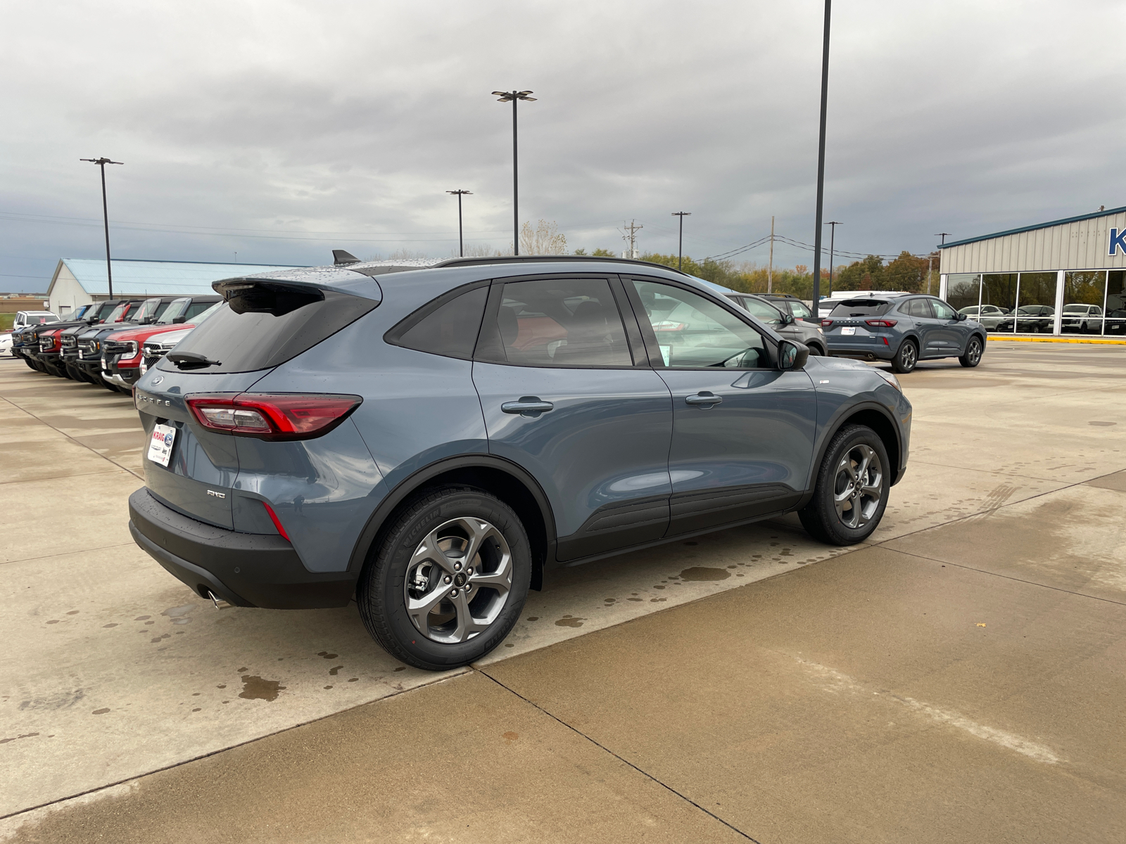 2025 Ford Escape ST-Line 7