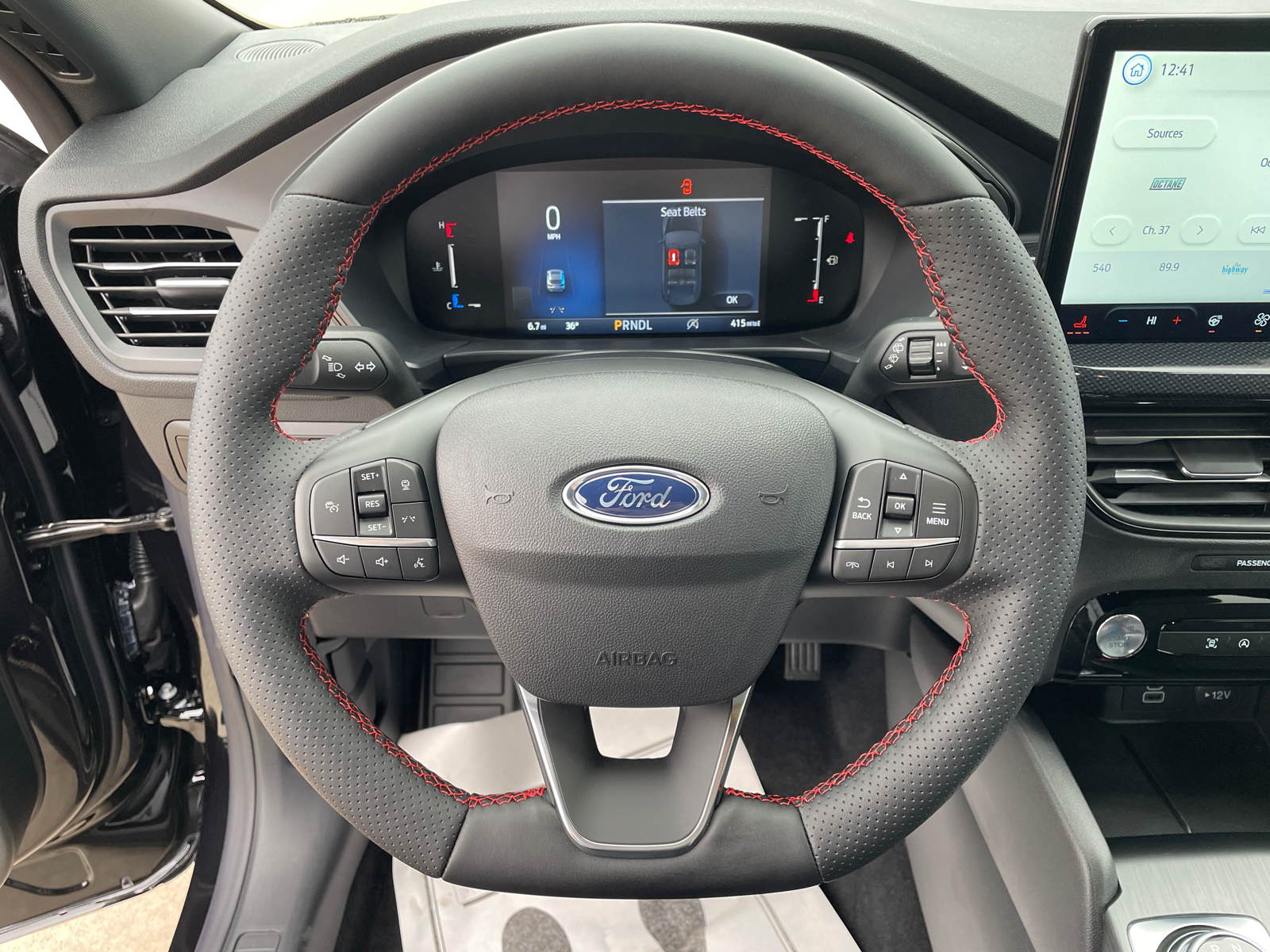 2025 Ford Escape ST-Line 15