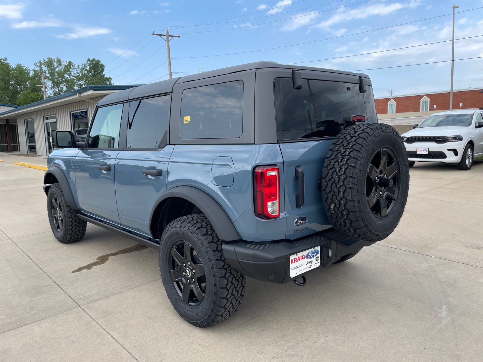 2024 Ford Bronco Black Diamond 5