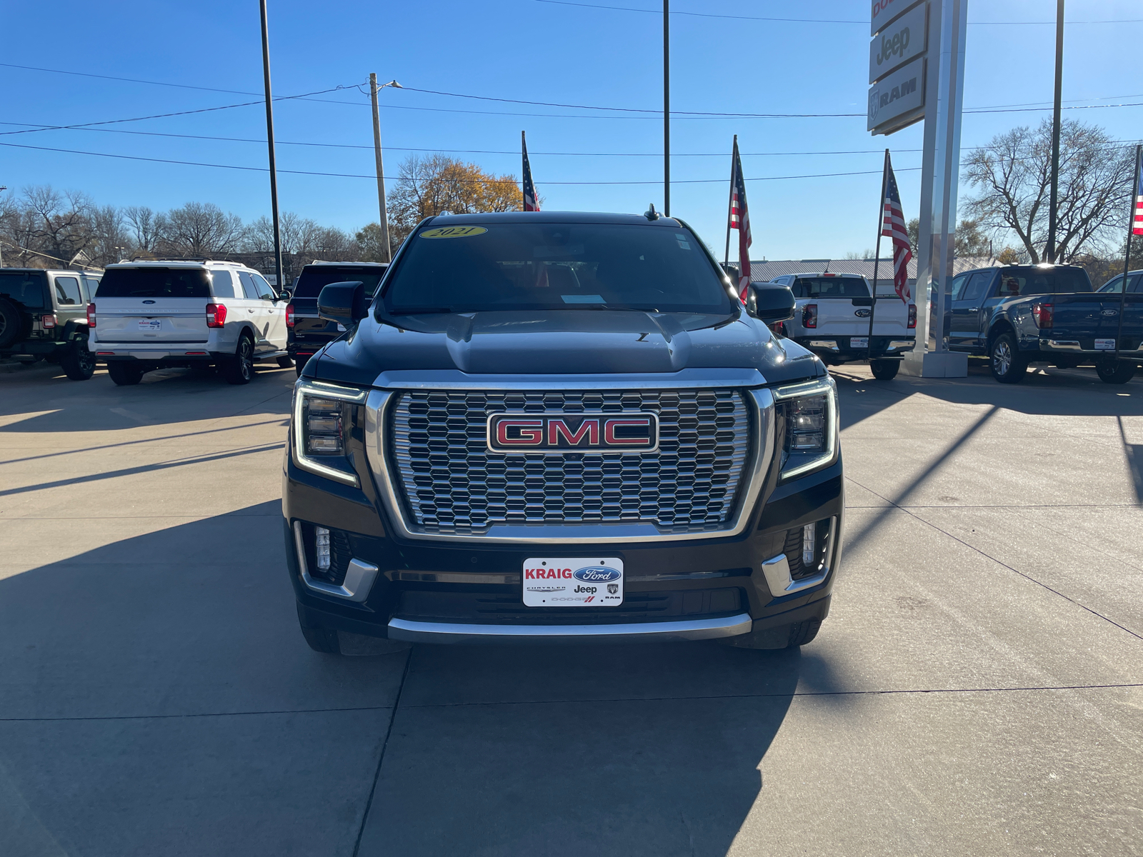 2021 GMC Yukon Denali 2