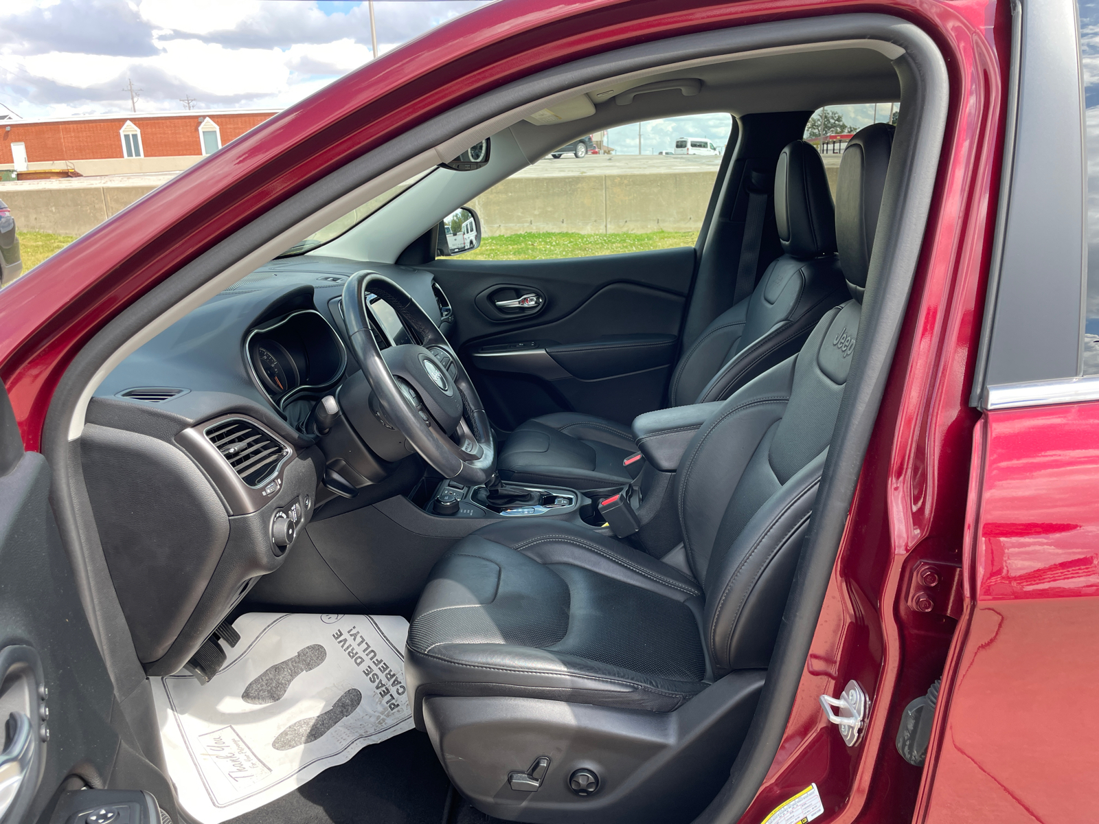 2019 Jeep Cherokee Limited 13