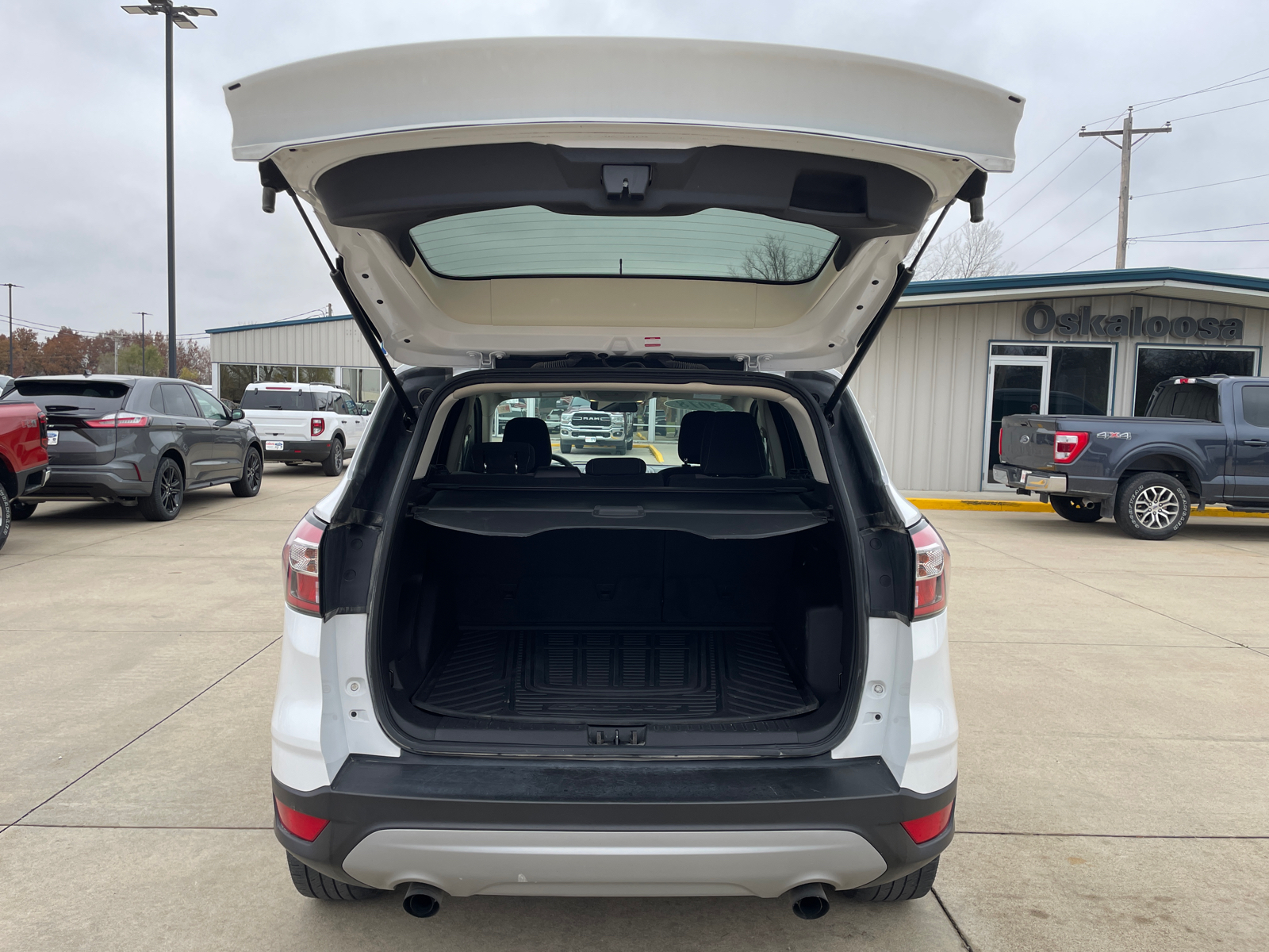 2018 Ford Escape SE 9