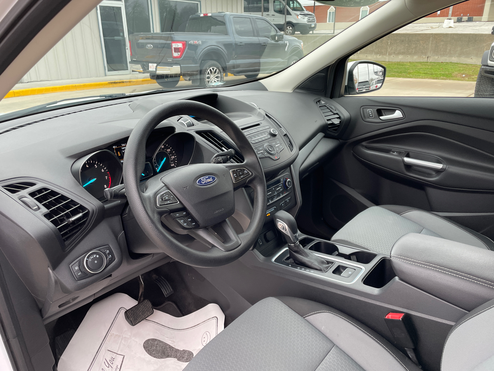 2018 Ford Escape SE 13