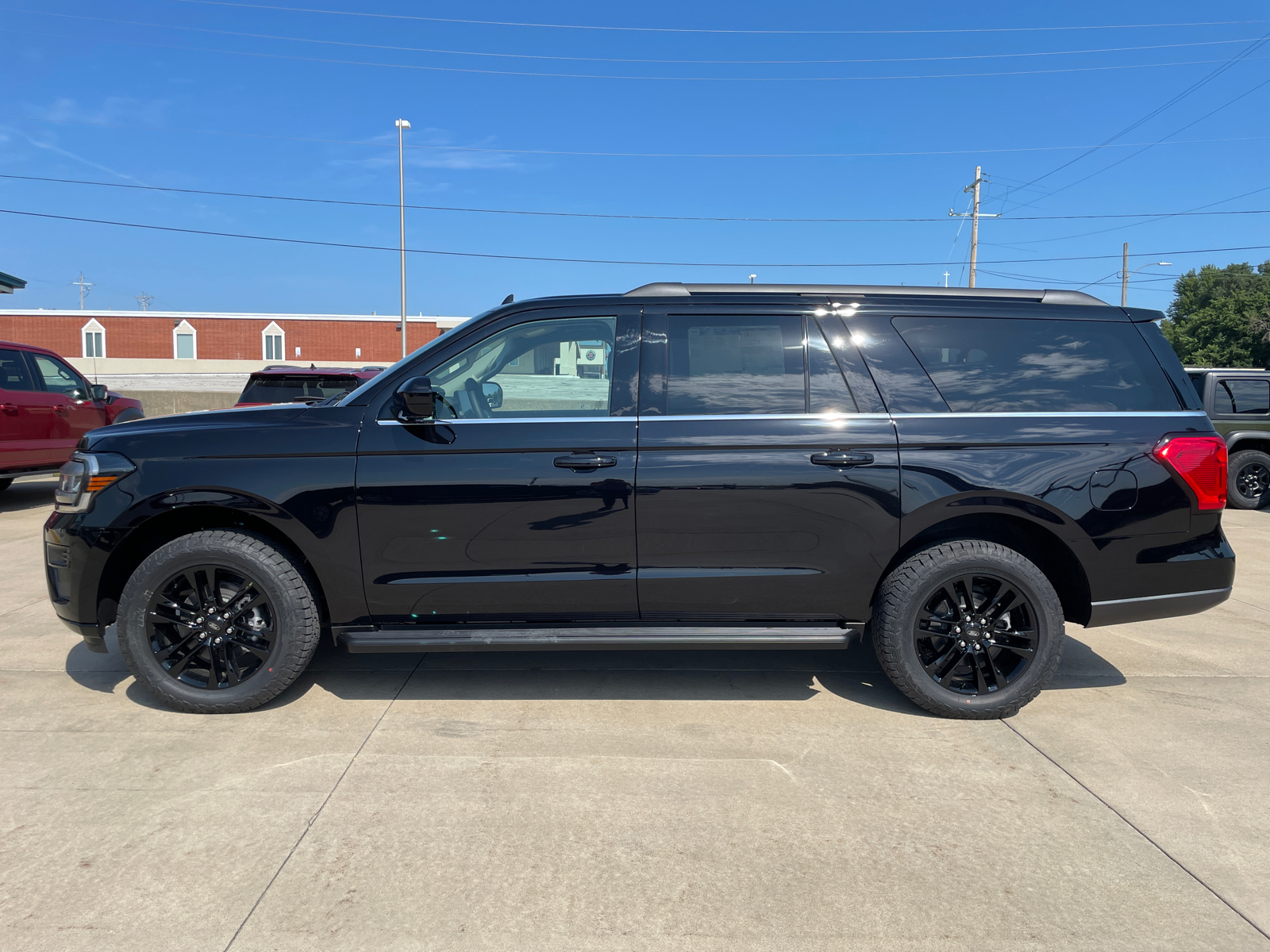 2024 Ford Expedition Max XLT 4