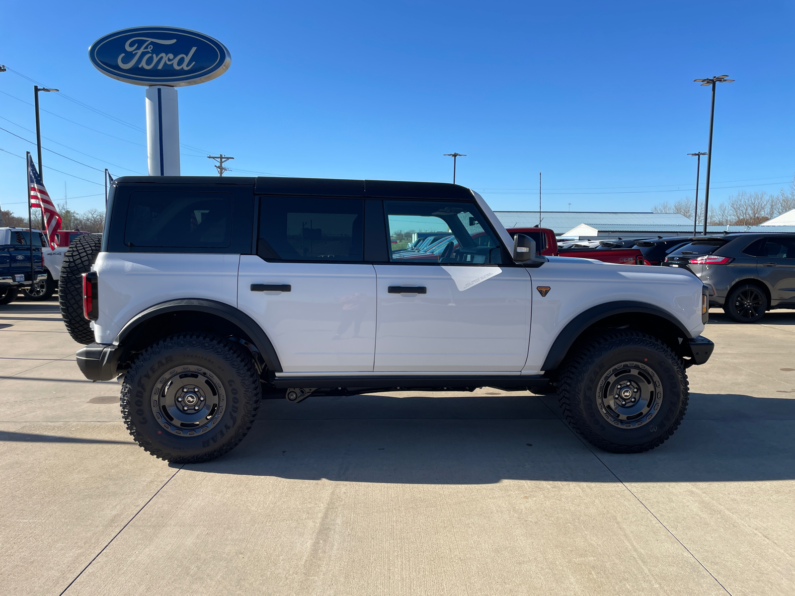 2024 Ford Bronco Badlands 8