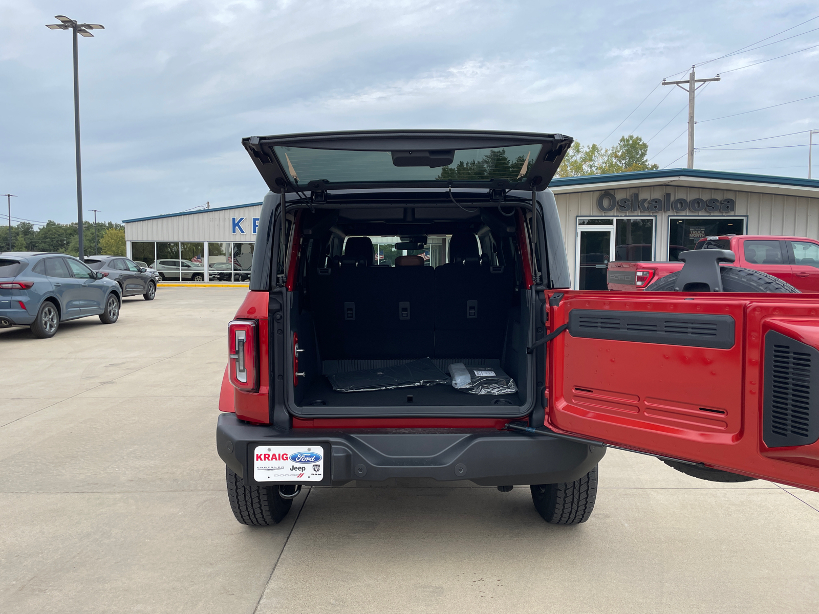 2024 Ford Bronco Outer Banks 9