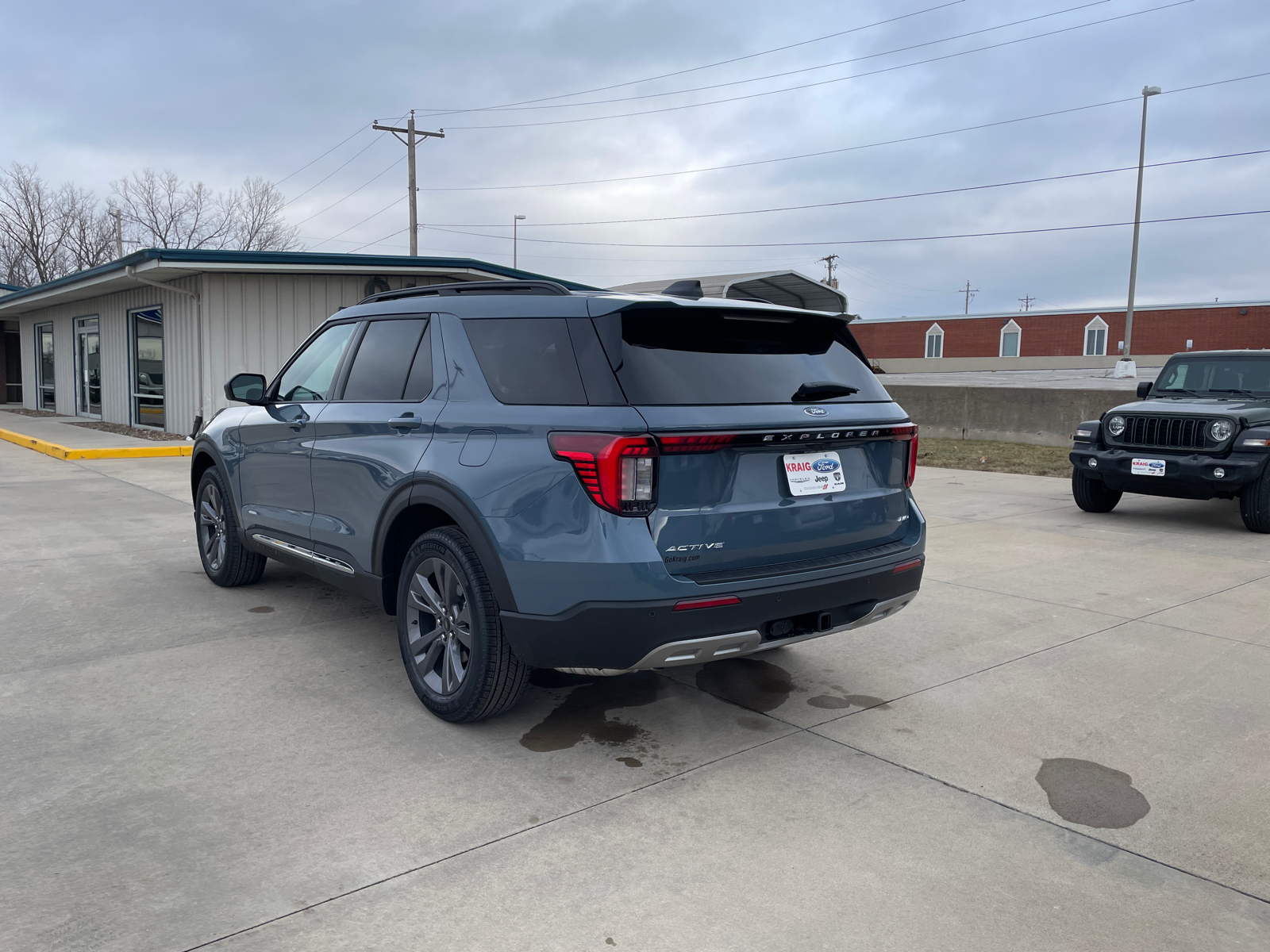 2025 Ford Explorer Active 5