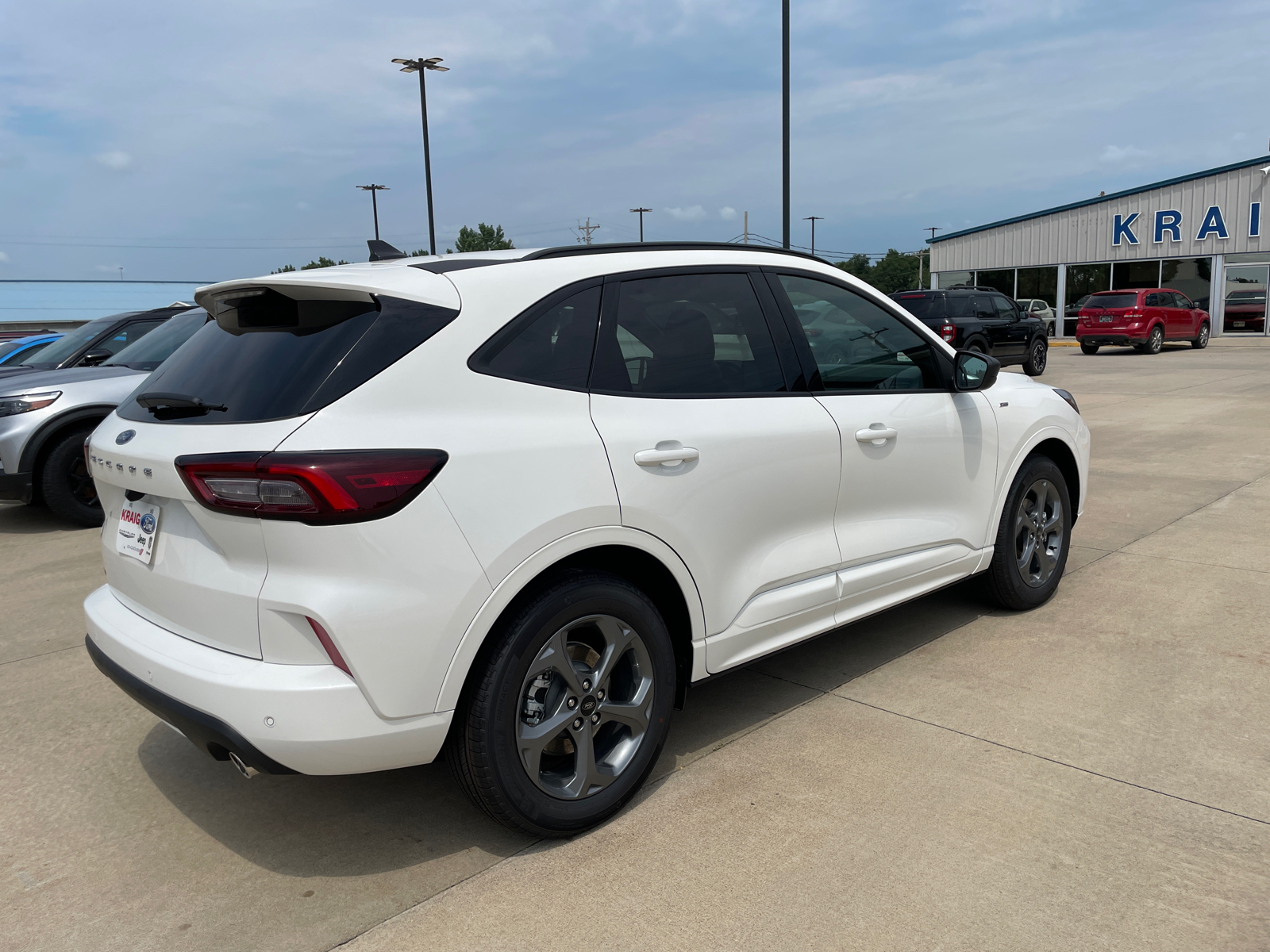 2024 Ford Escape ST-Line 7