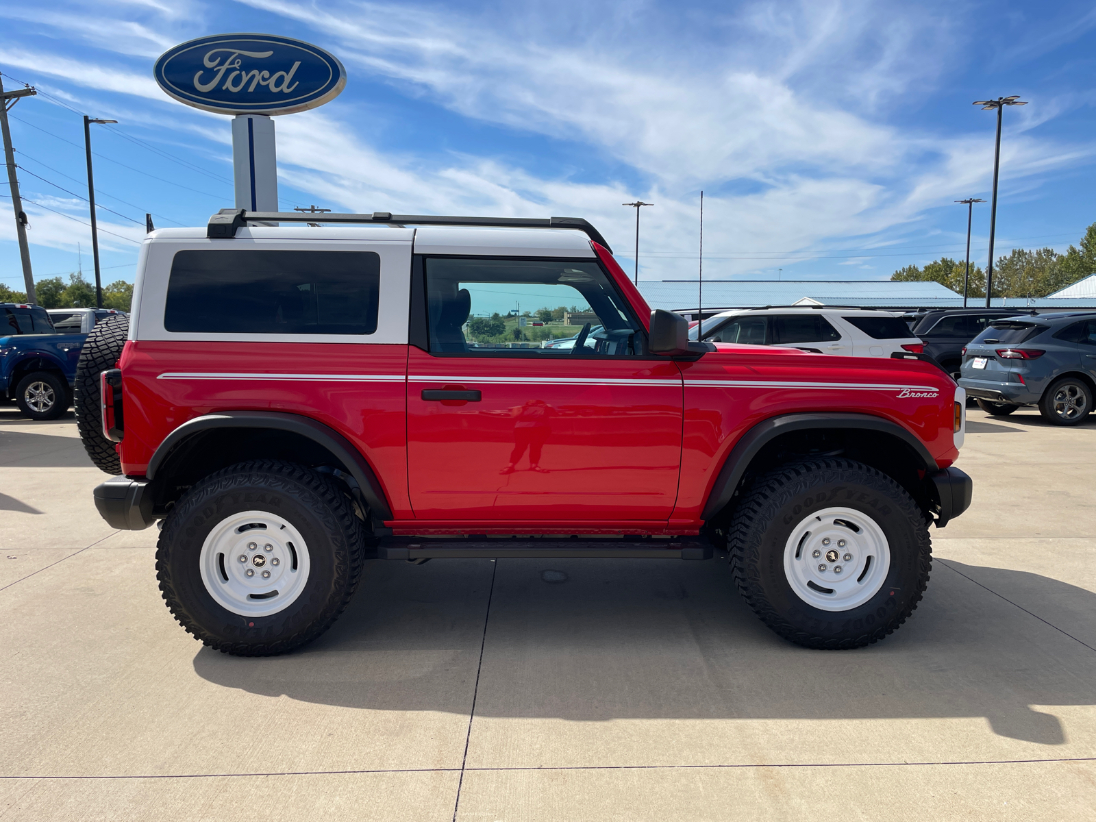 2024 Ford Bronco Heritage Edition 8