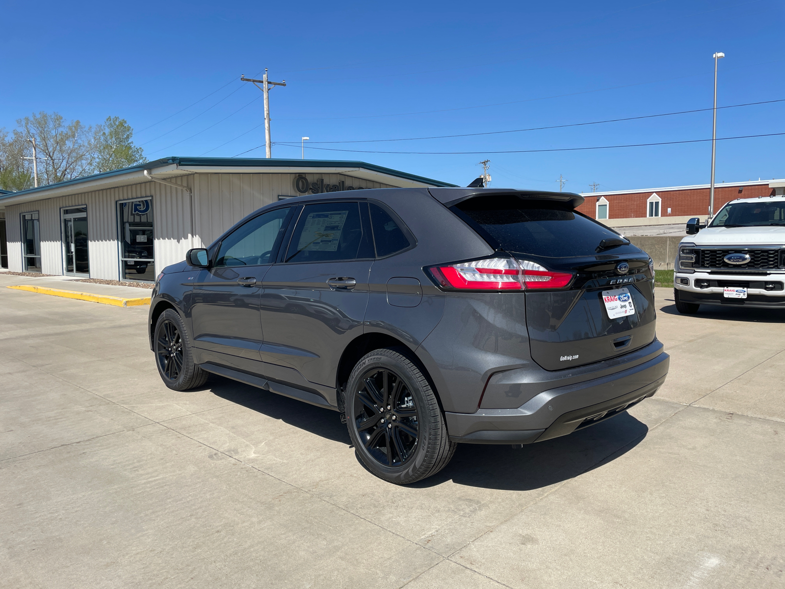 2024 Ford Edge ST Line 5