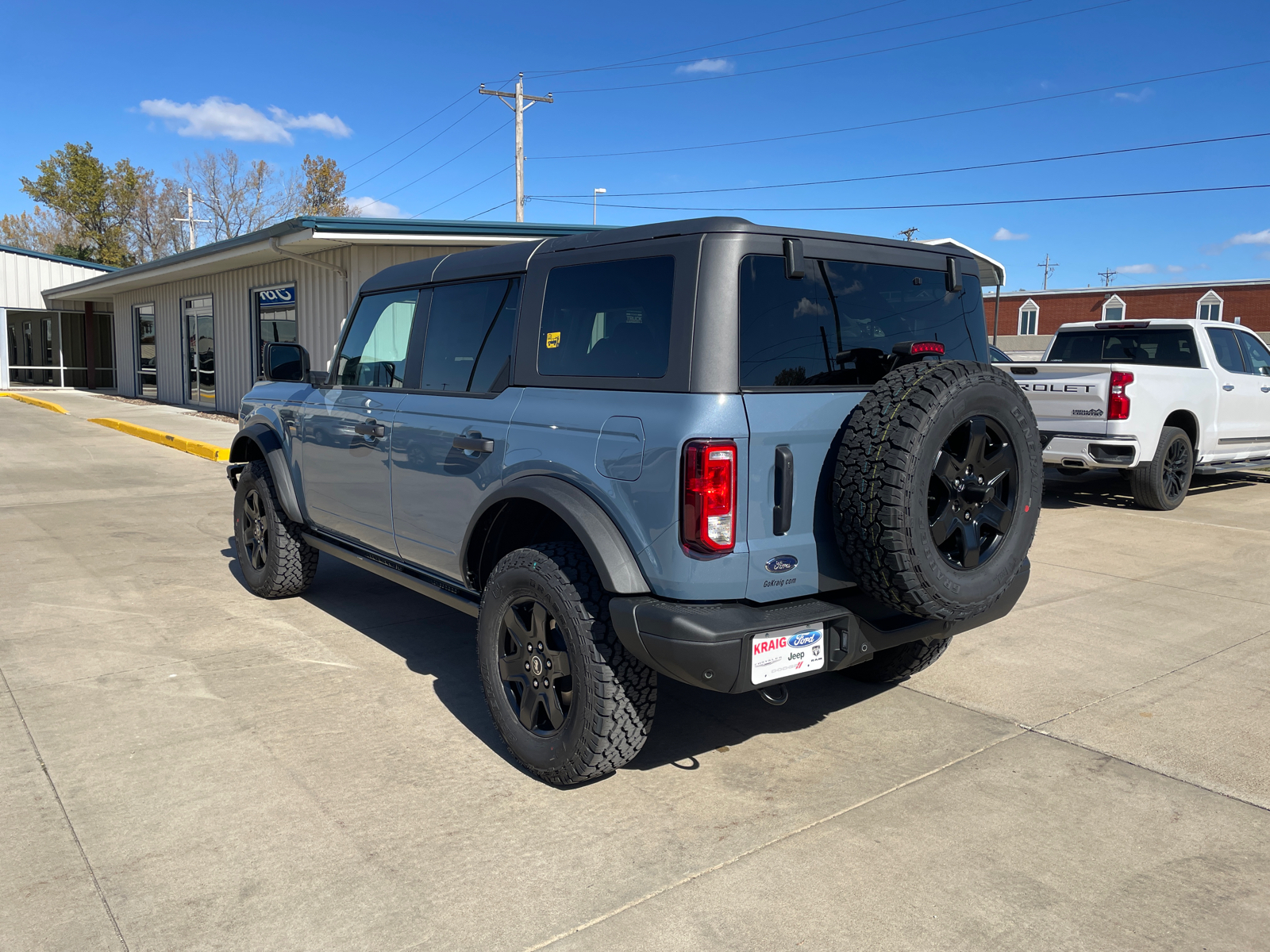 2024 Ford Bronco Black Diamond 5