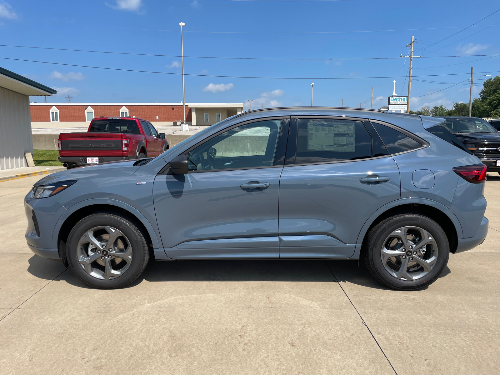 2024 Ford Escape ST-Line 4