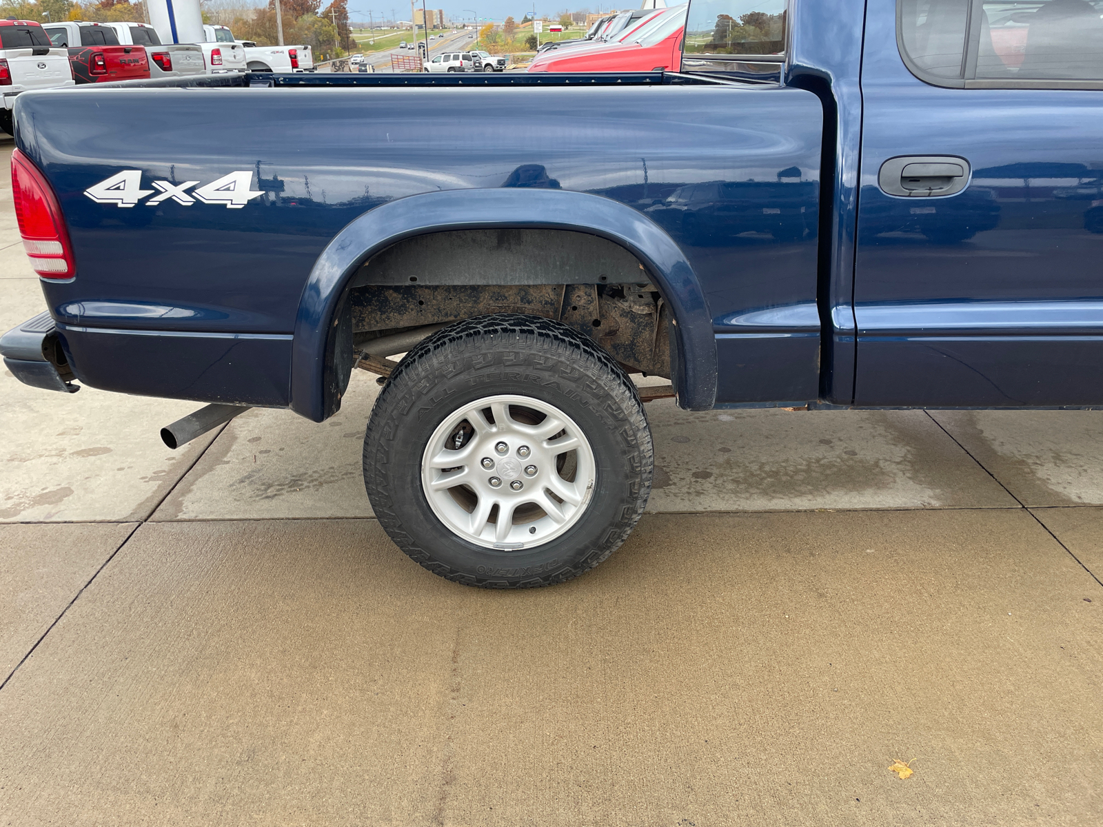 2004 Dodge Dakota Sport 10