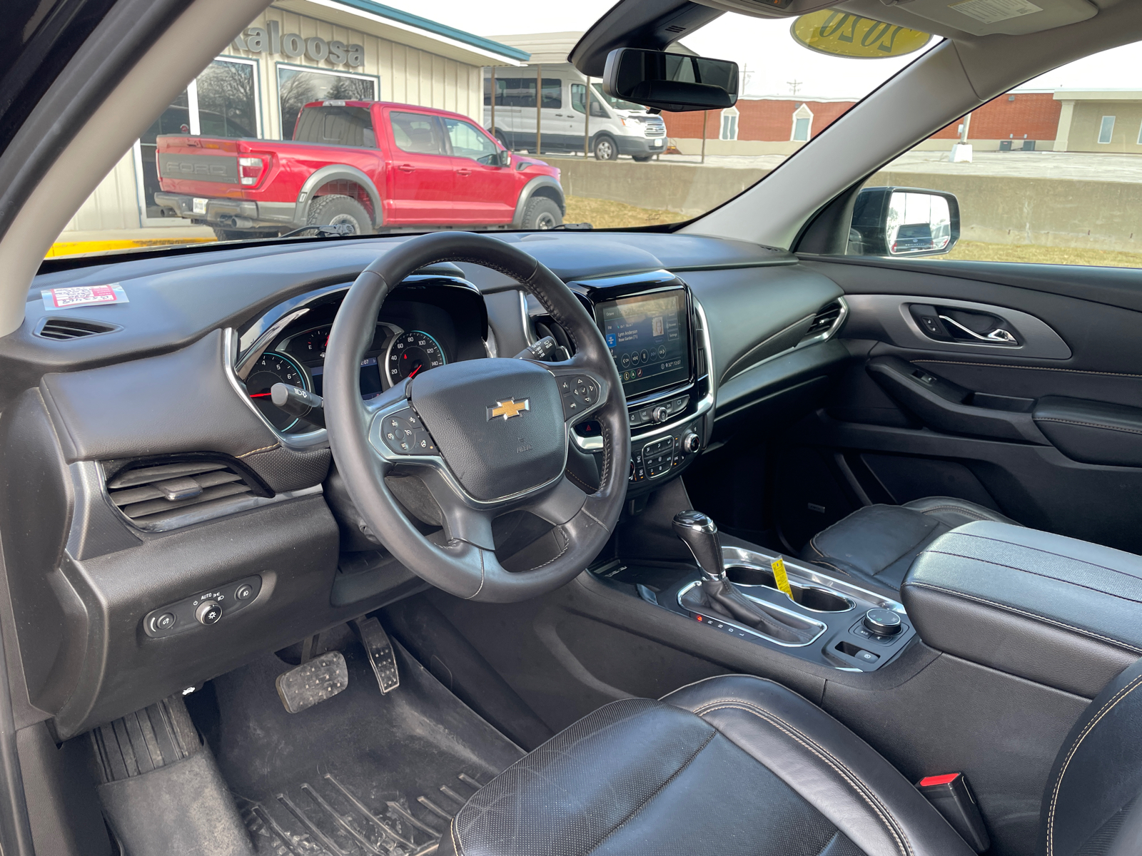 2020 Chevrolet Traverse Premier 13