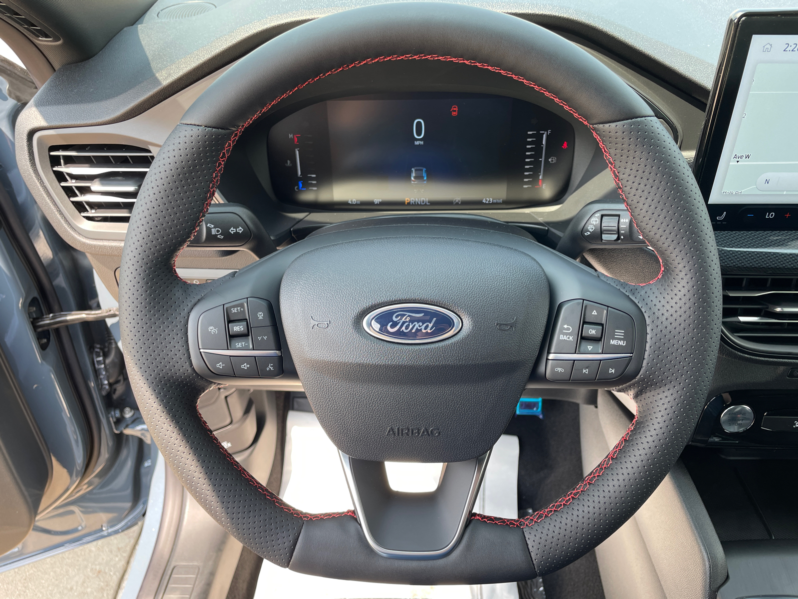 2024 Ford Escape ST-Line 15