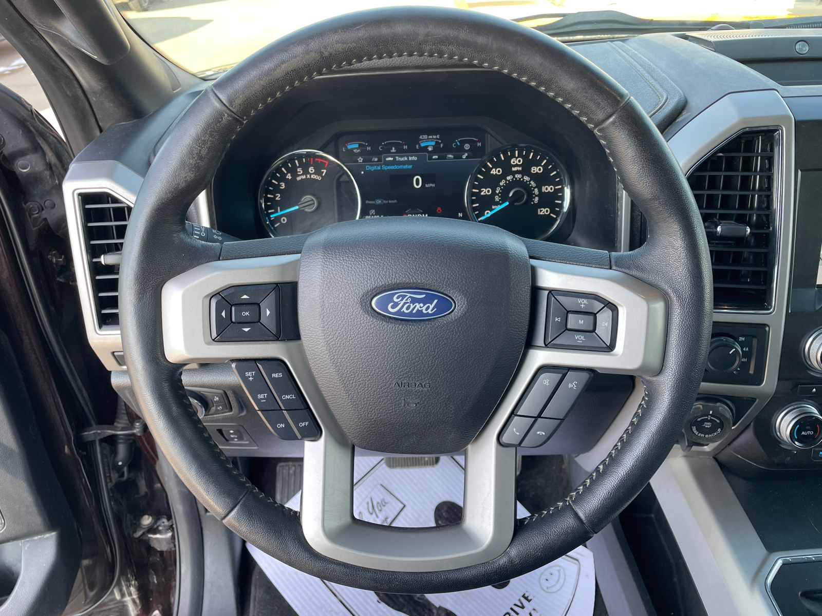 2018 Ford F-150 Lariat 13