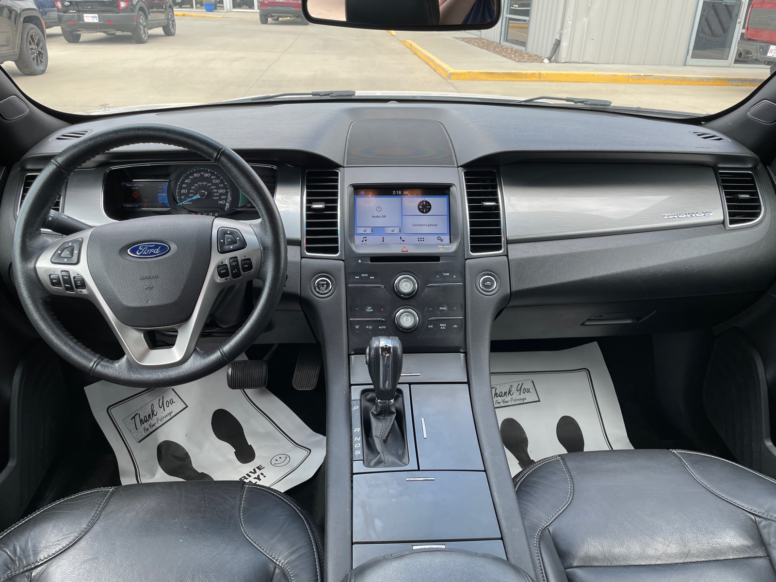 2016 Ford Taurus SEL 25