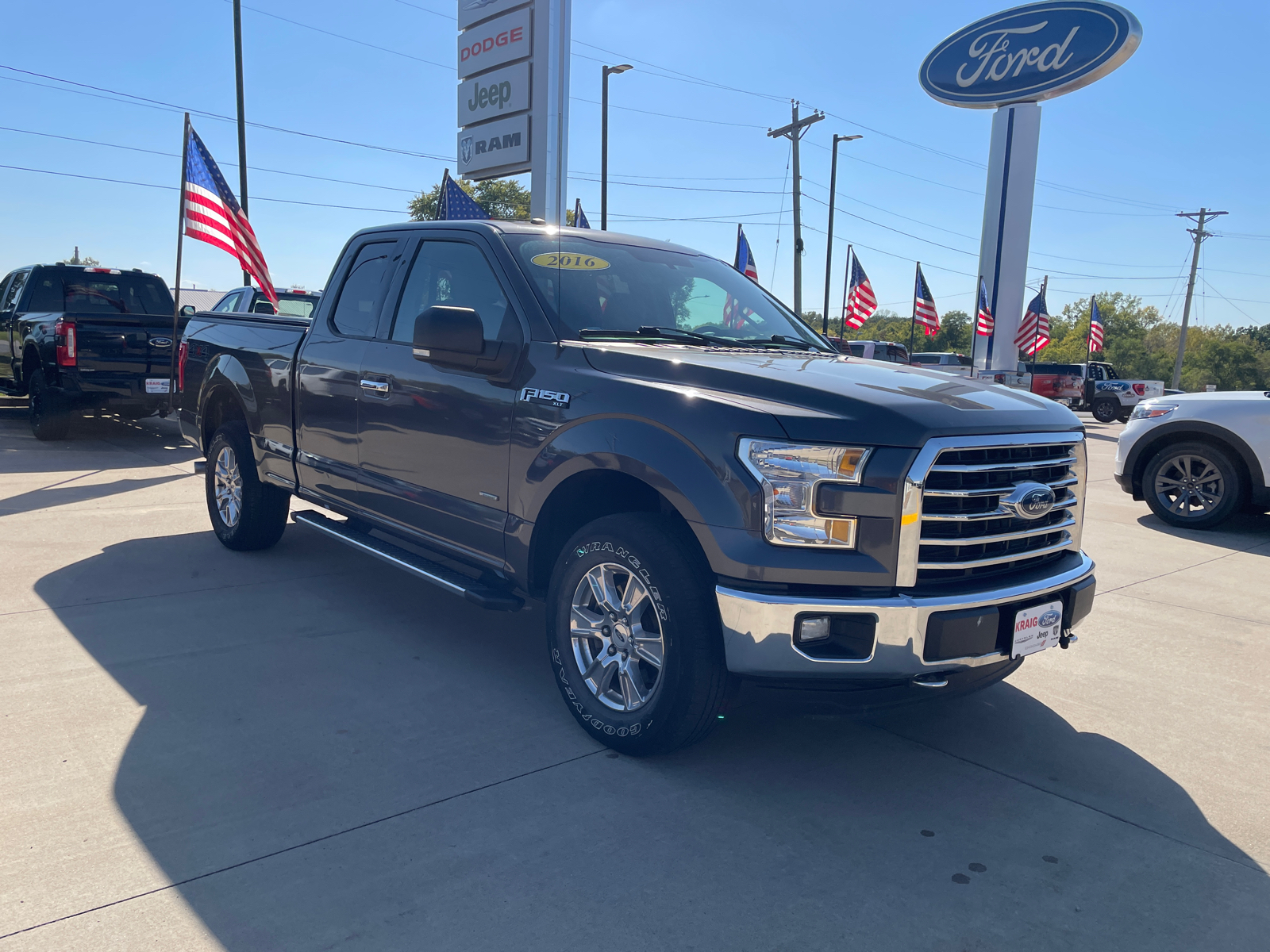 2016 Ford F-150 XLT 1