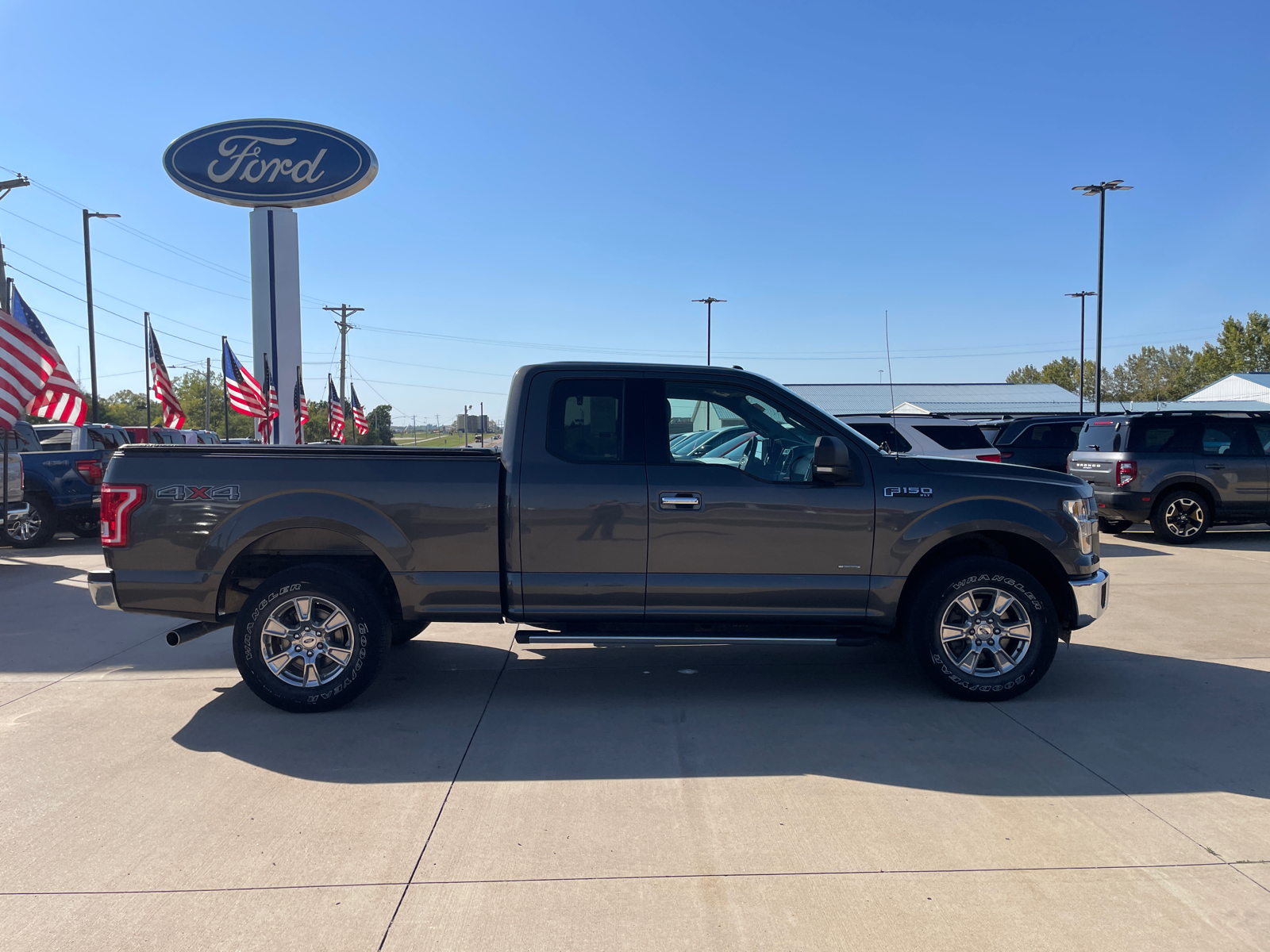 2016 Ford F-150 XLT 8