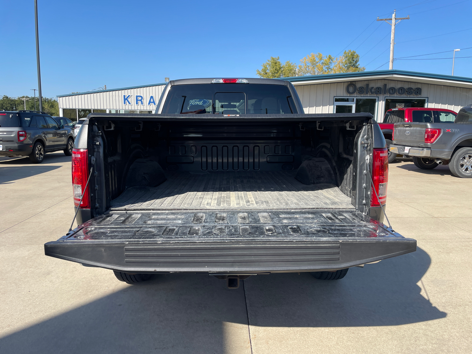 2016 Ford F-150 XLT 9