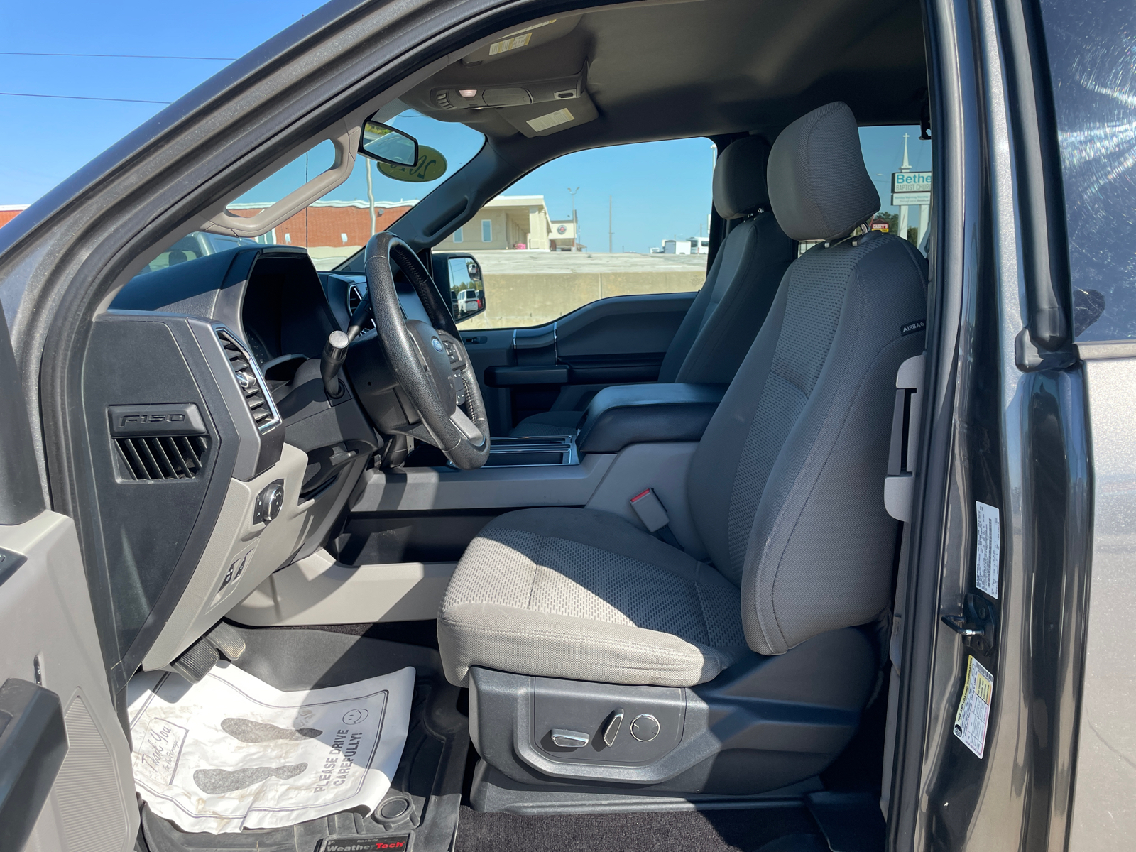 2016 Ford F-150 XLT 11