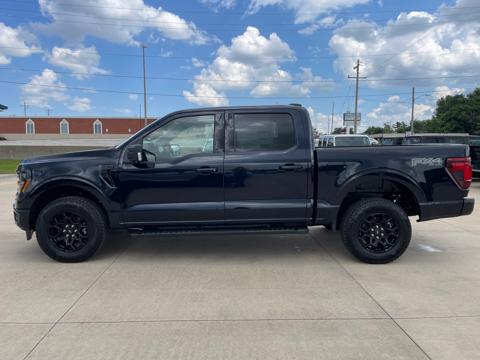 2024 Ford F-150 XLT 4