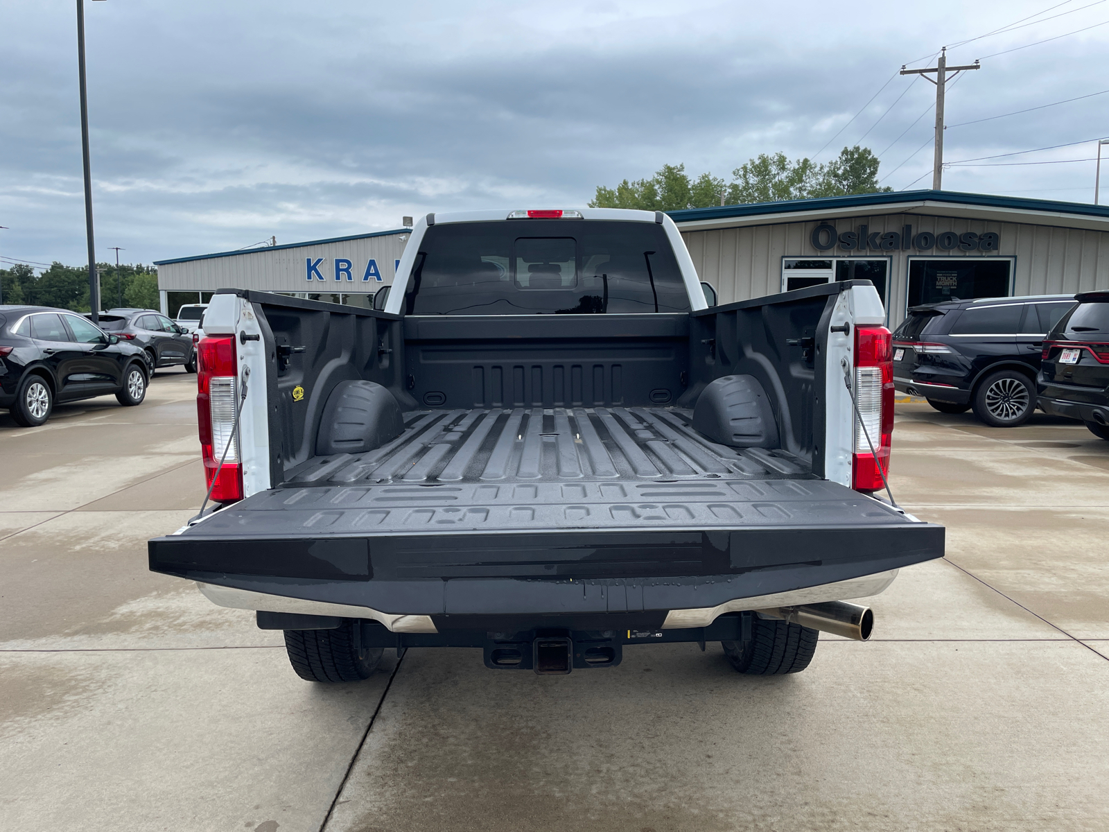 2019 Ford F-350SD Lariat 9