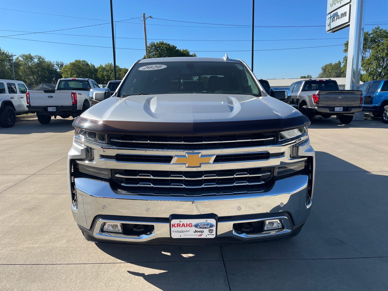 2020 Chevrolet Silverado 1500 LTZ 2