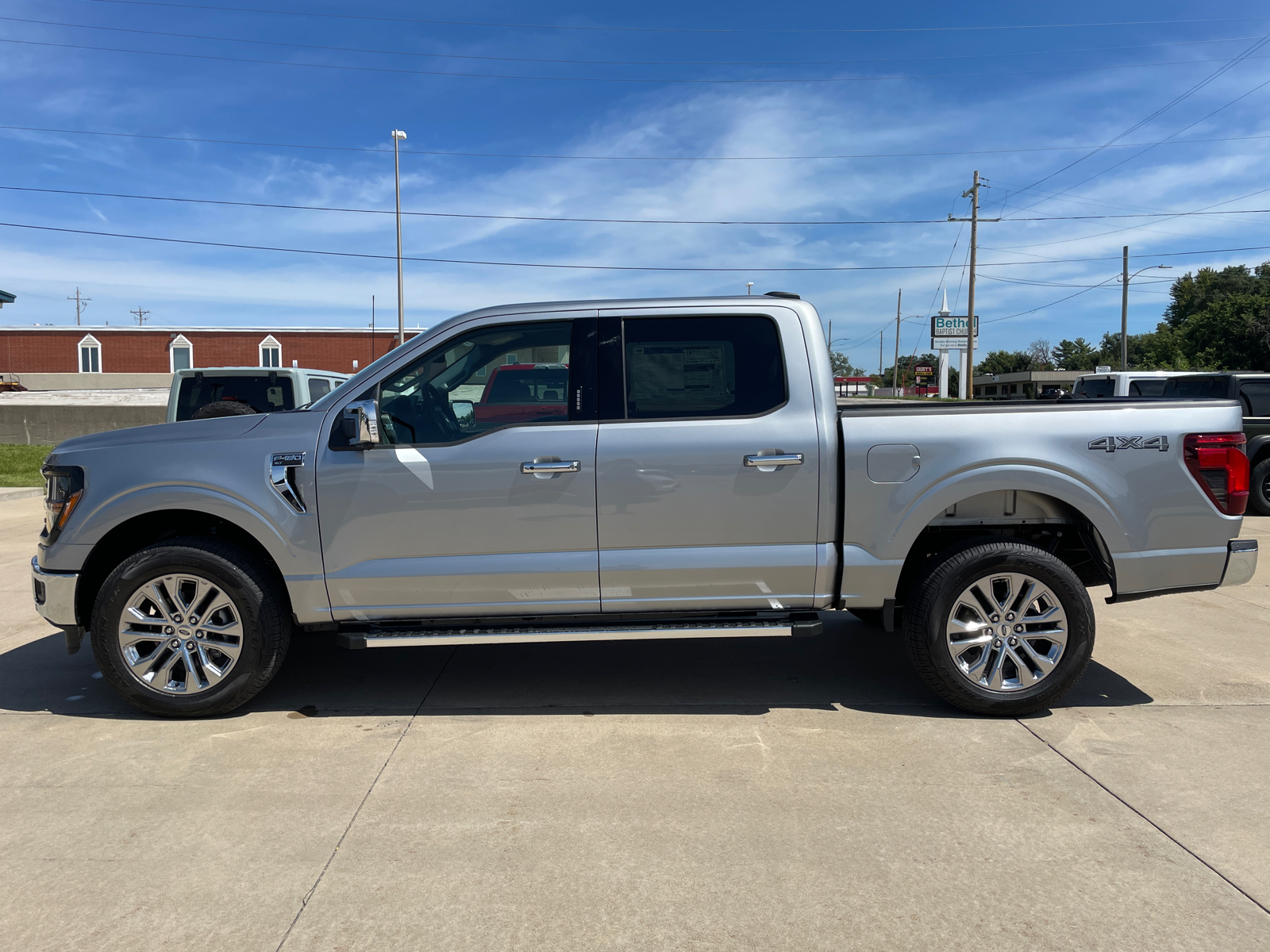 2024 Ford F-150 XLT 4