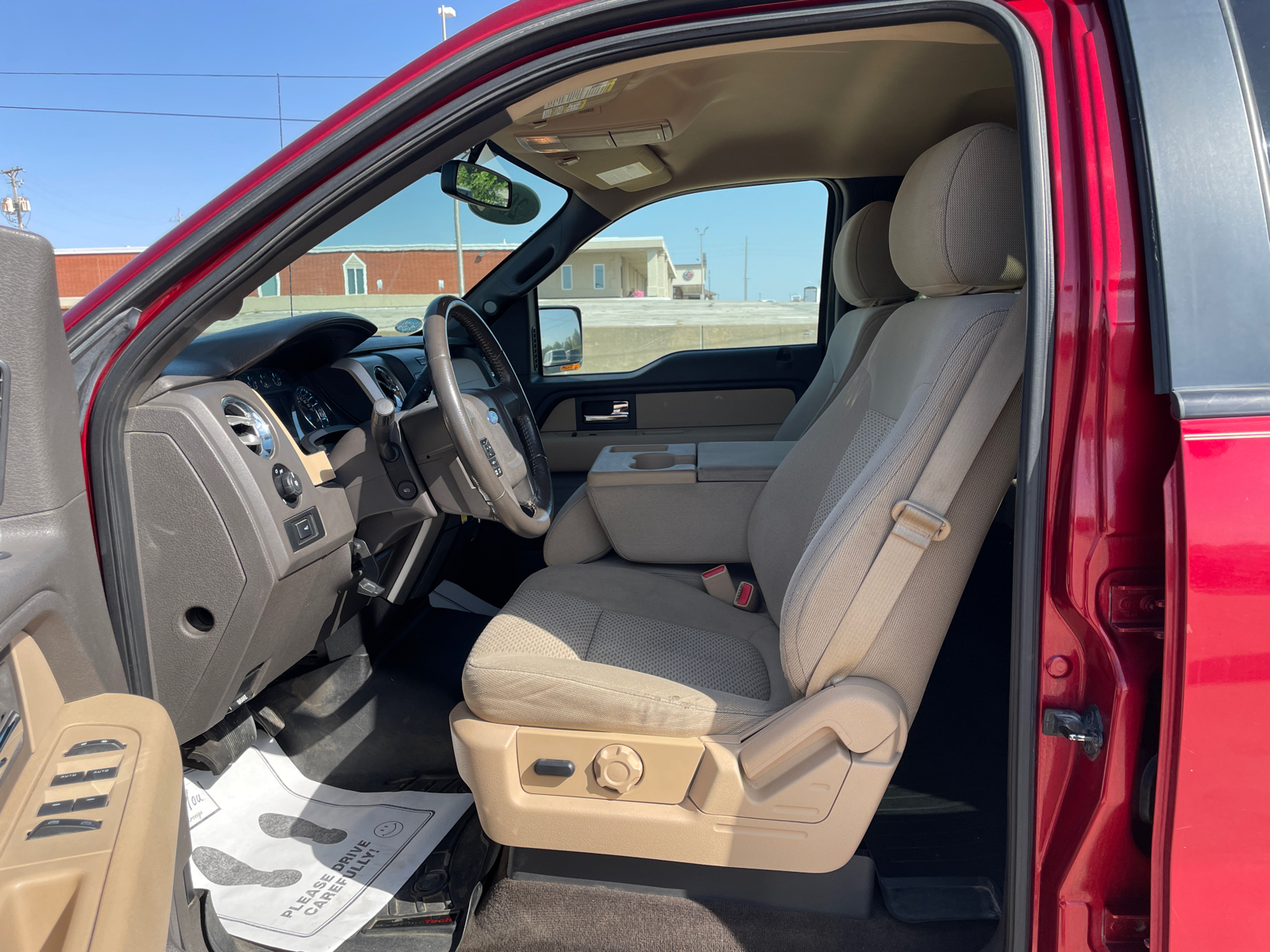 2013 Ford F-150 XLT 11