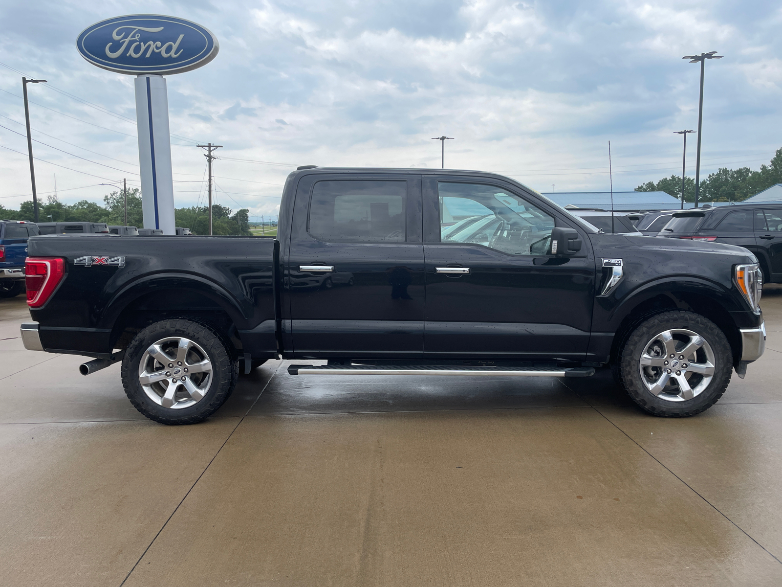 2022 Ford F-150 XLT 8