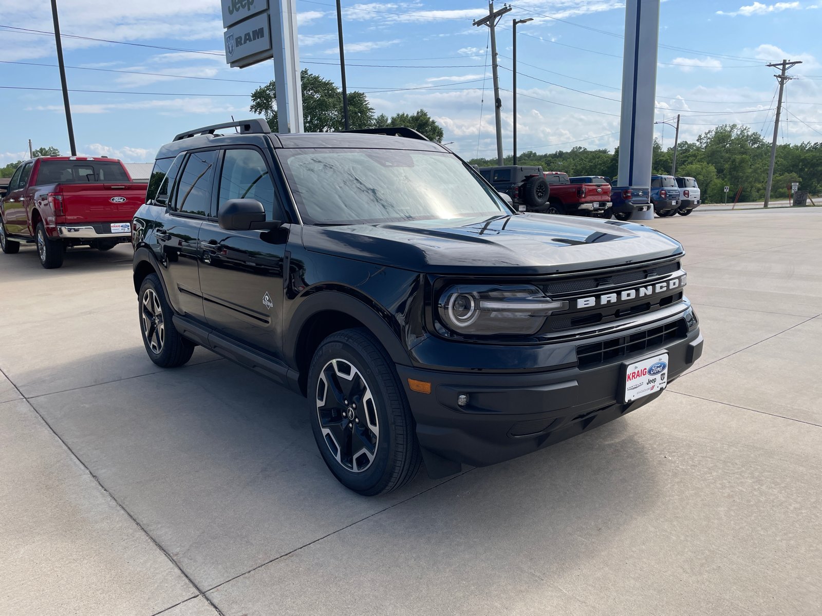 2024 Ford Bronco Sport Outer Banks 1