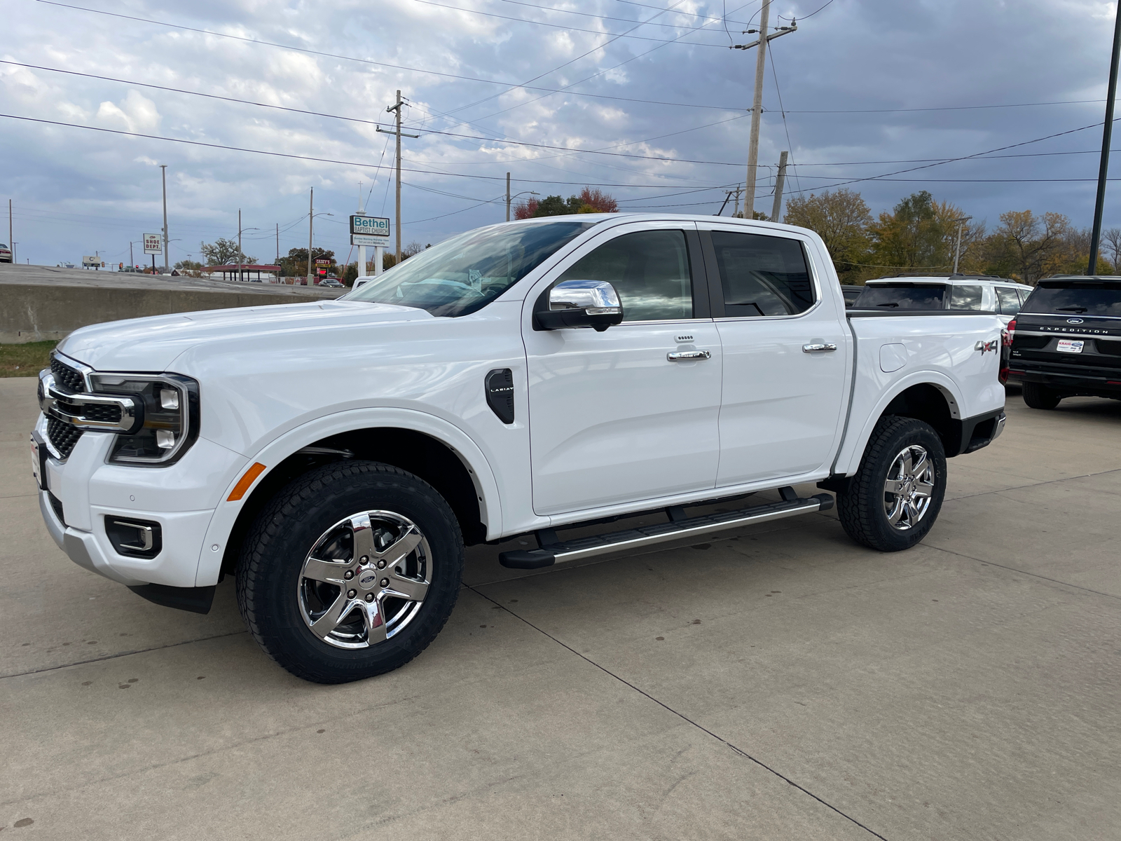 2024 Ford Ranger Lariat 3