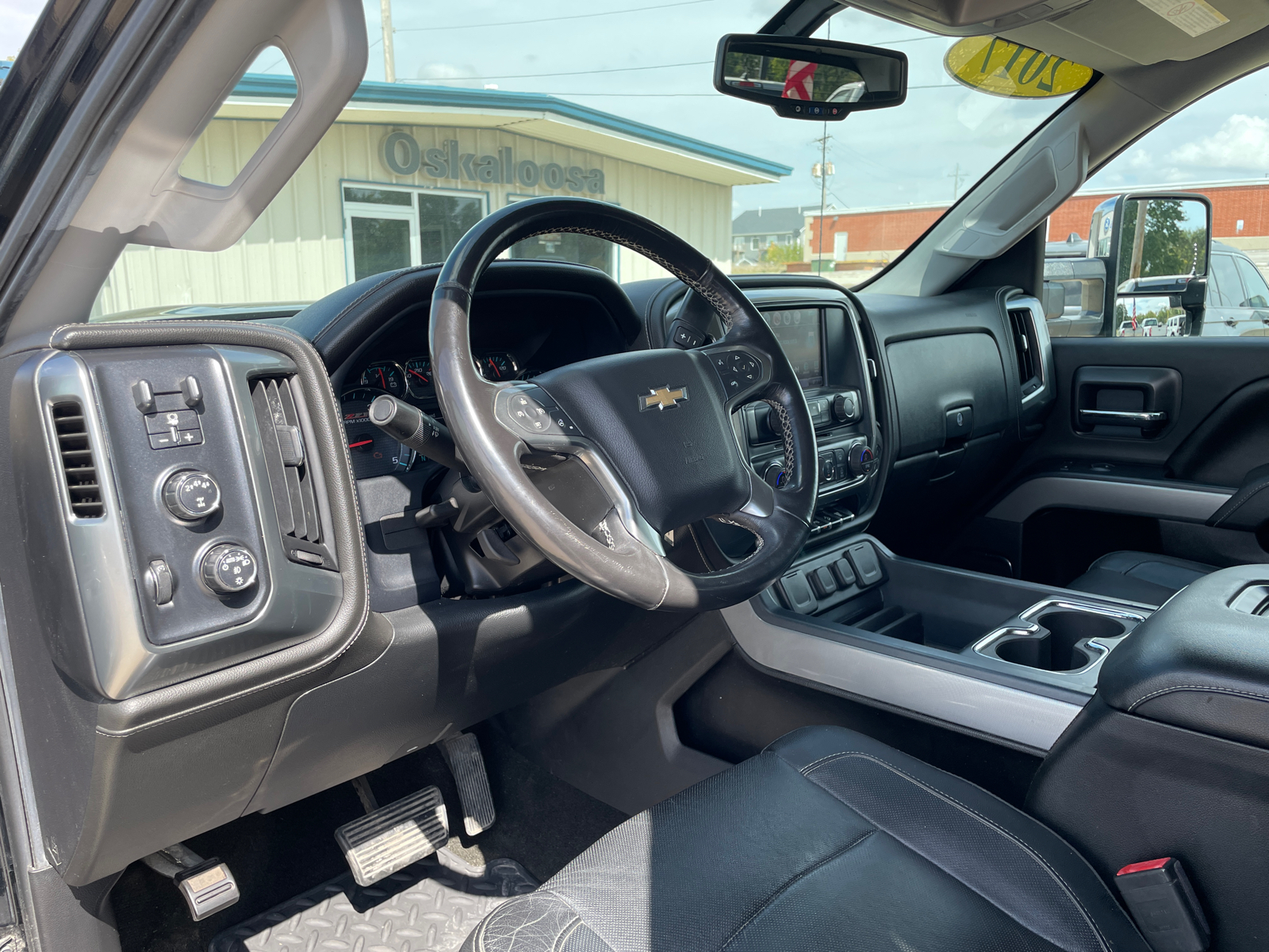 2017 Chevrolet Silverado 2500HD LTZ 12