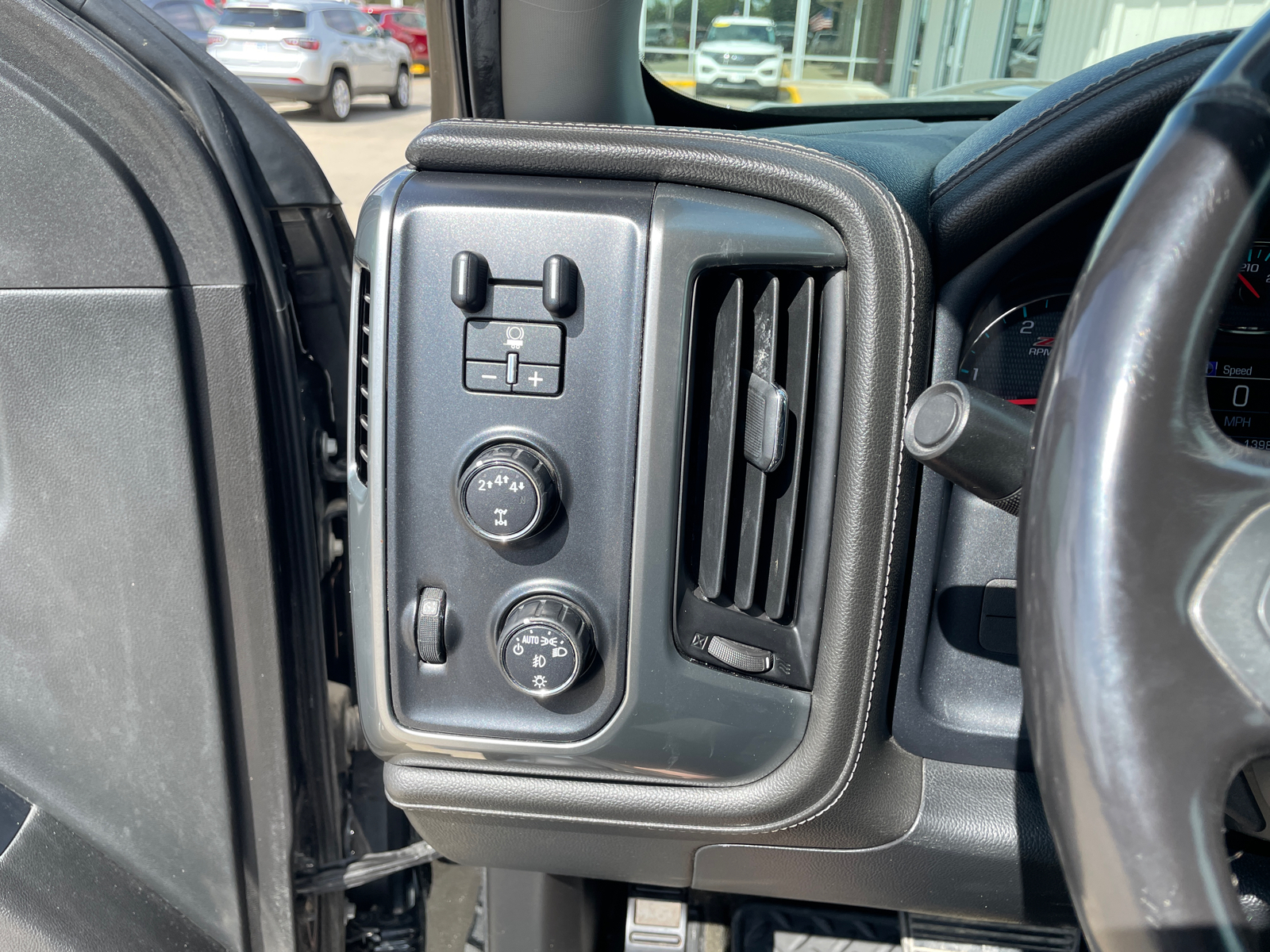 2017 Chevrolet Silverado 2500HD LTZ 23