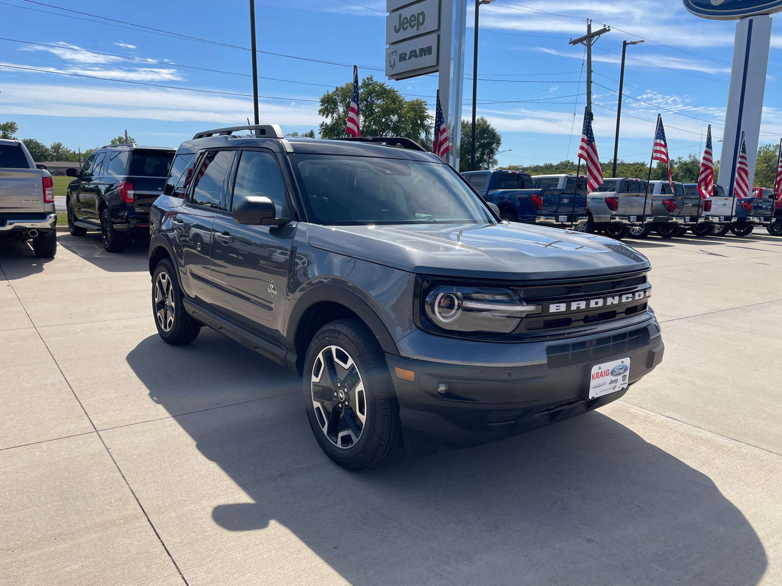 2024 Ford Bronco Sport Outer Banks 1