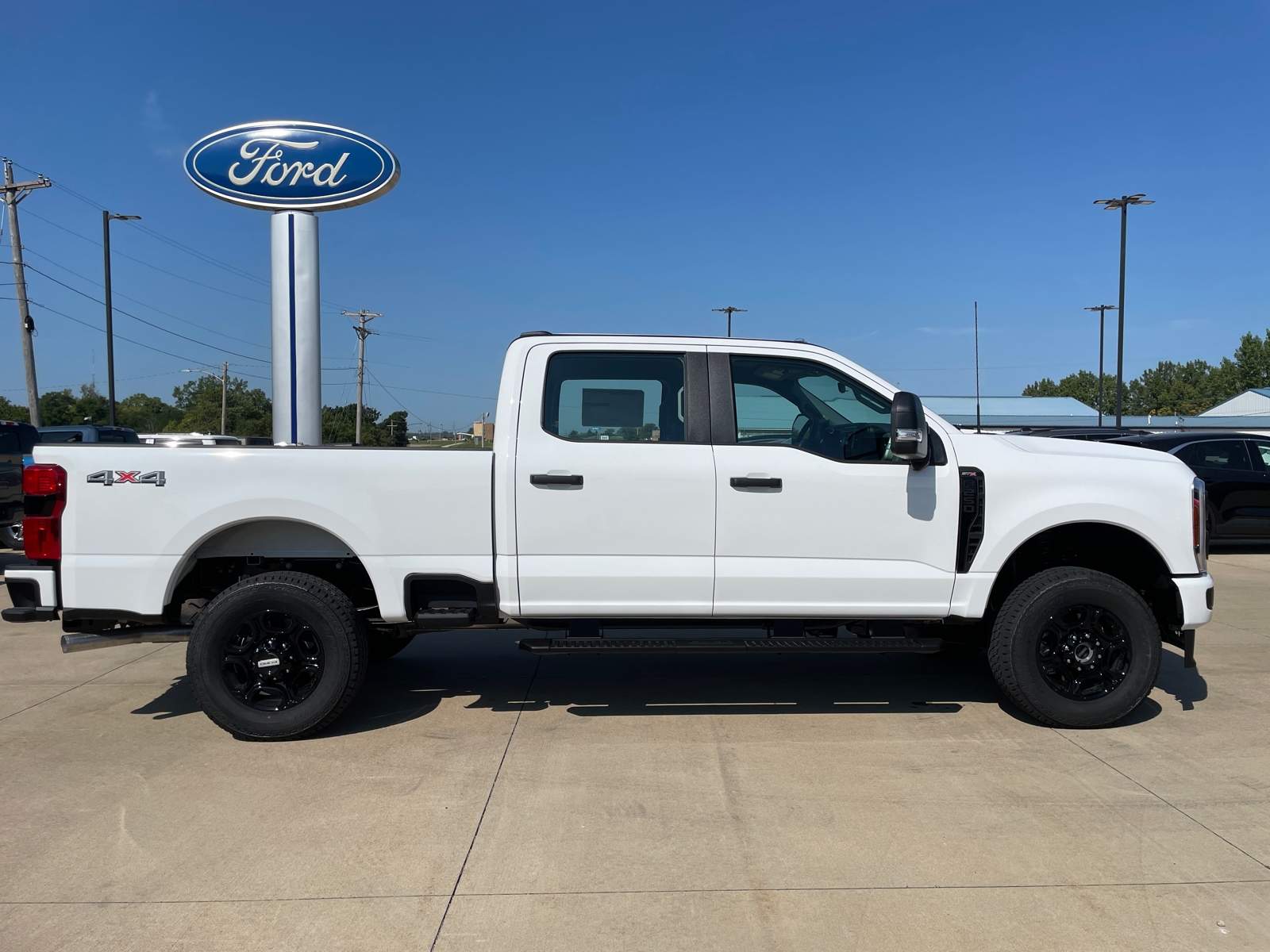 2024 Ford F-250SD XL 8