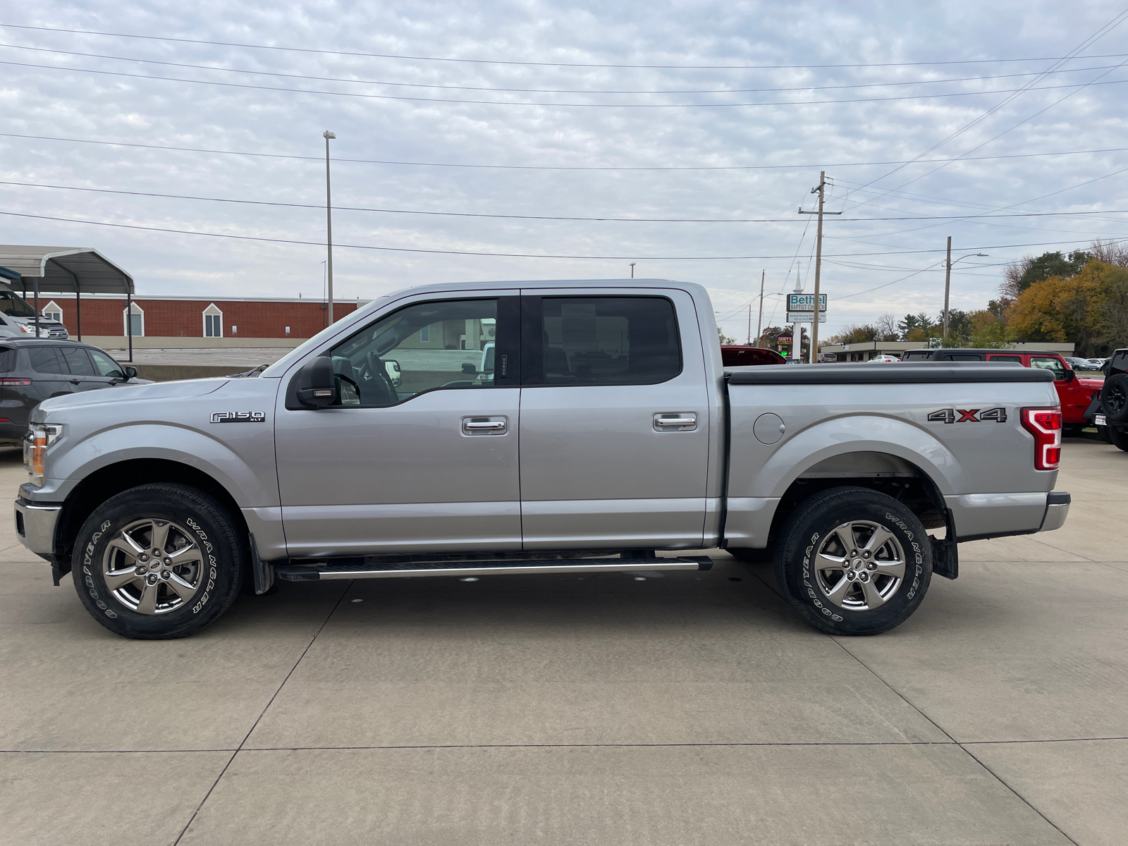 2020 Ford F-150 XLT 4