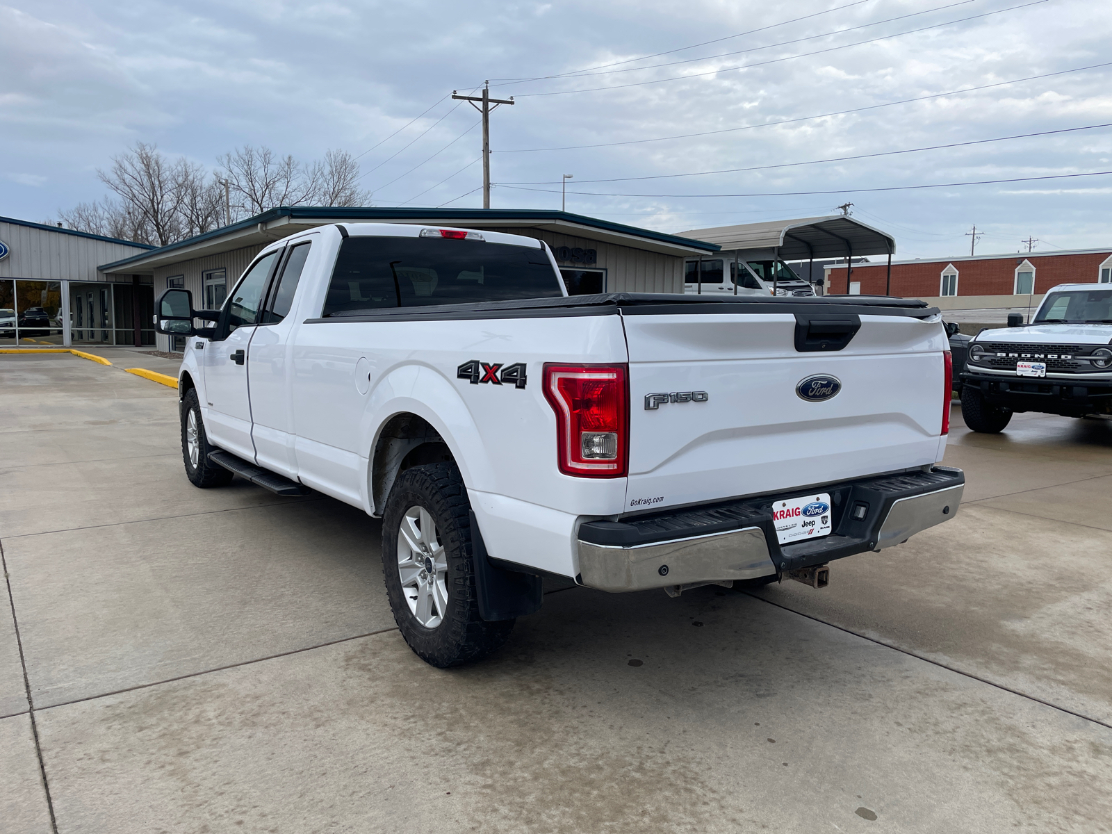 2016 Ford F-150  5