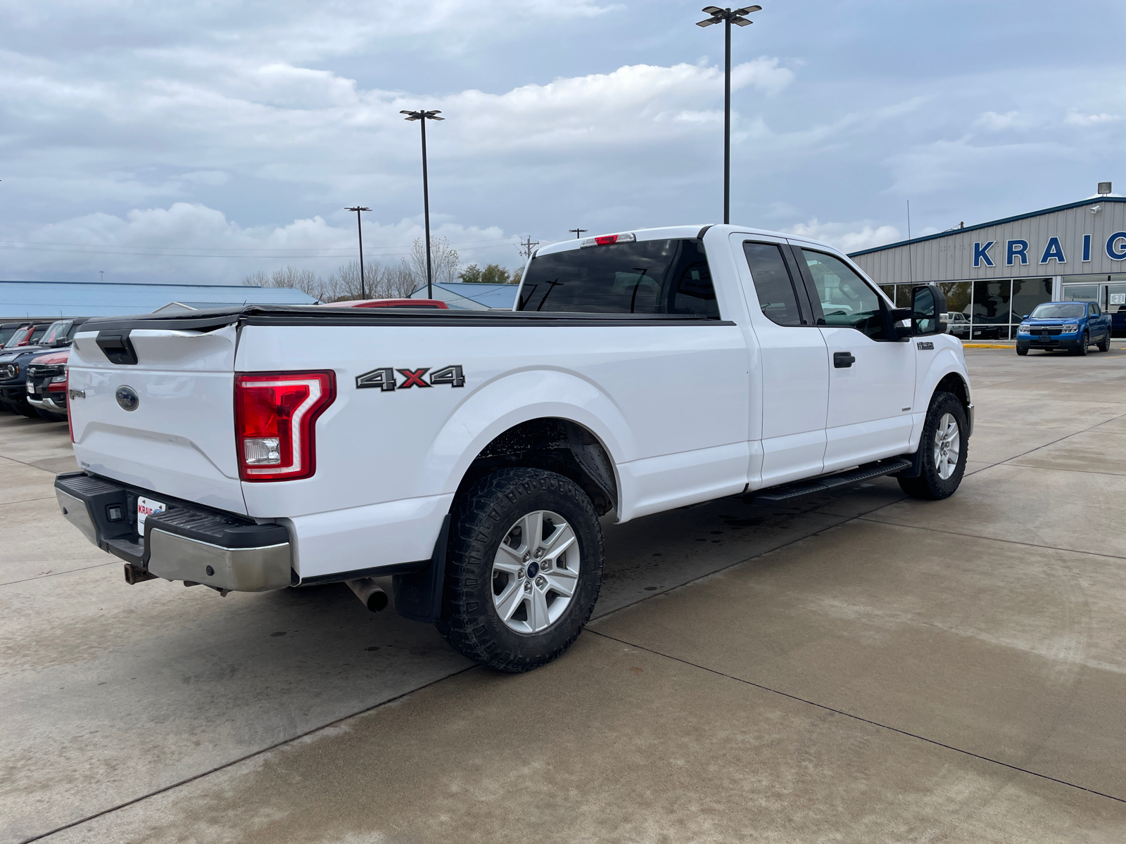 2016 Ford F-150  7