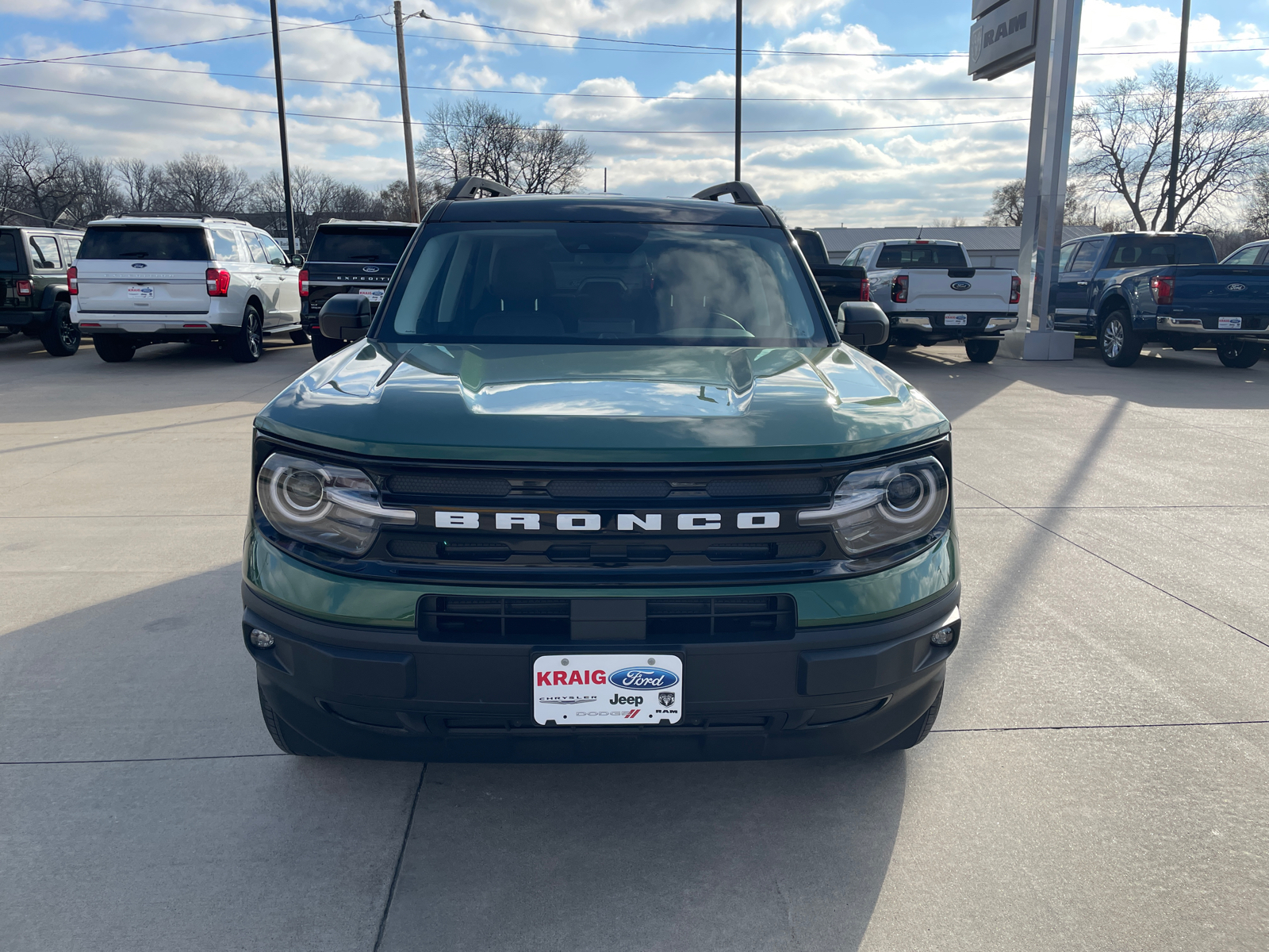 2024 Ford Bronco Sport Outer Banks 2