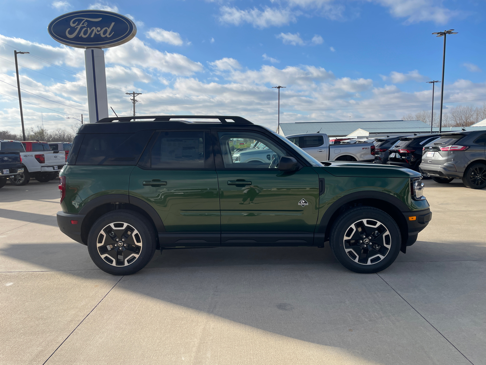 2024 Ford Bronco Sport Outer Banks 8