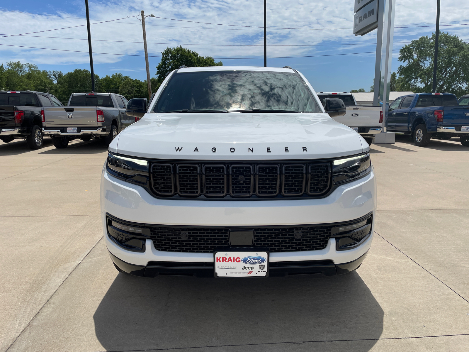 2024 Jeep Wagoneer Series II 2